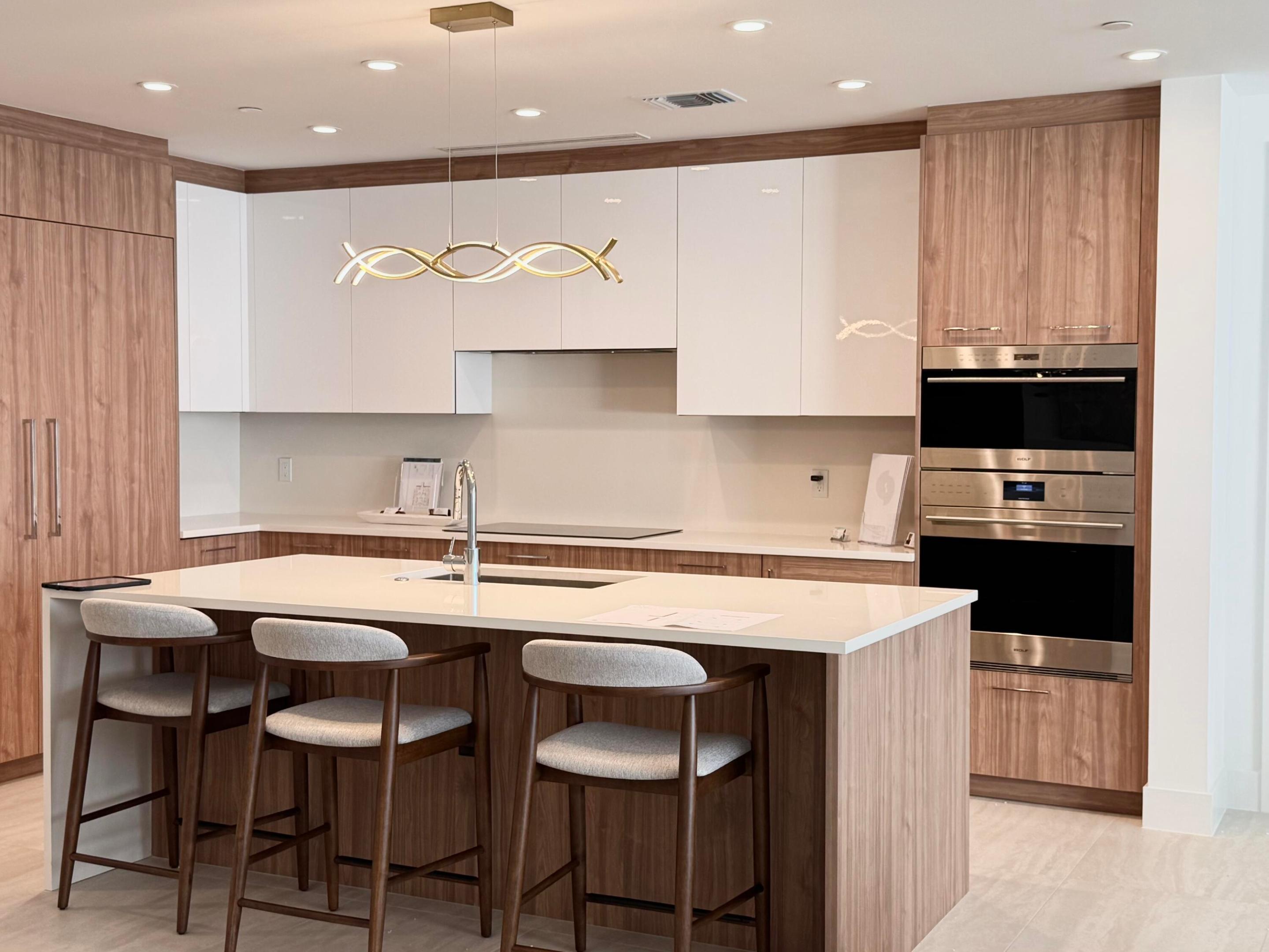 153 N Seabreeze Blvd #2401-S Fort Lauderdale, FL 33304