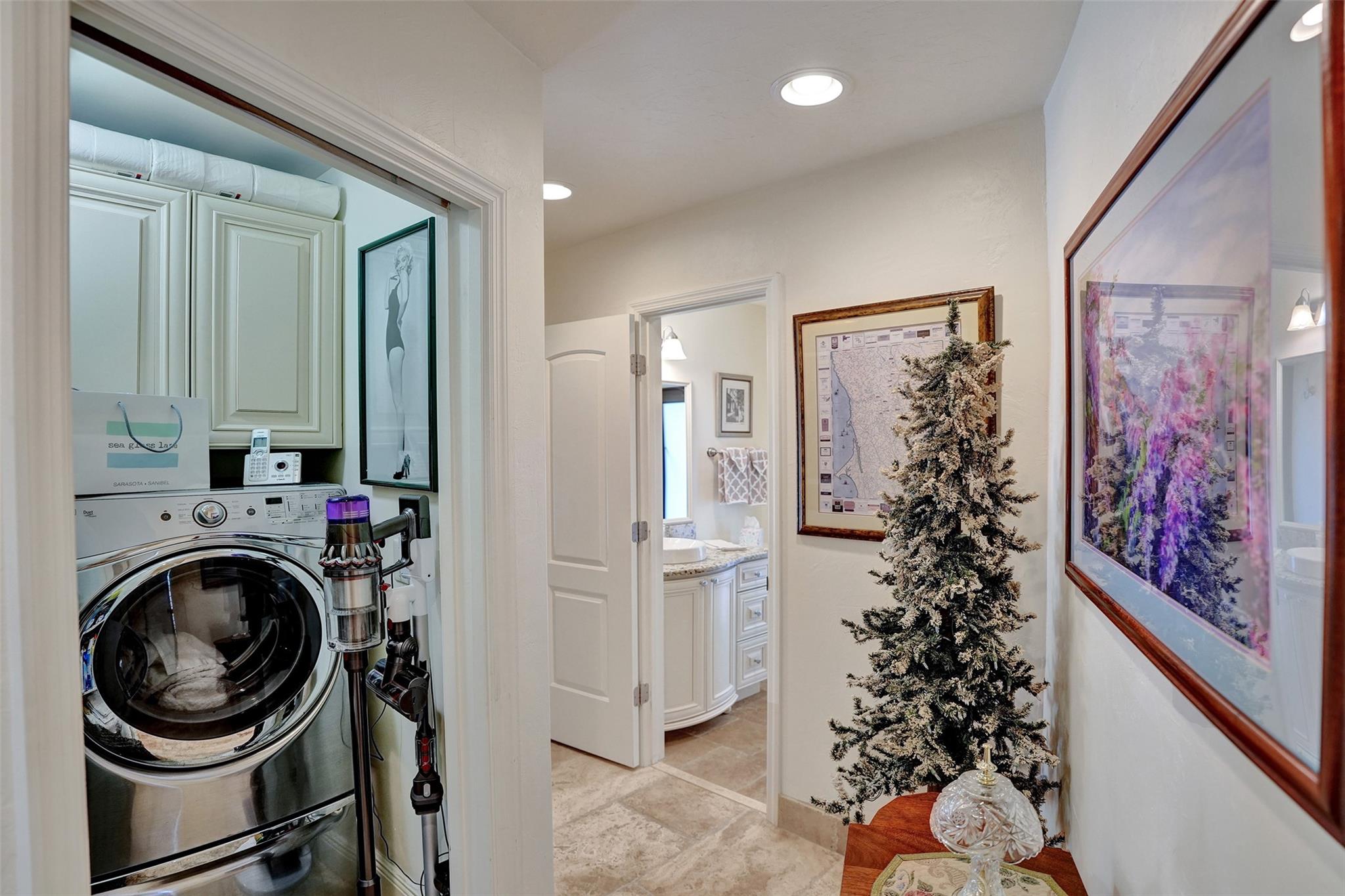 2000 NE 31st Ave Fort Lauderdale, FL 33305