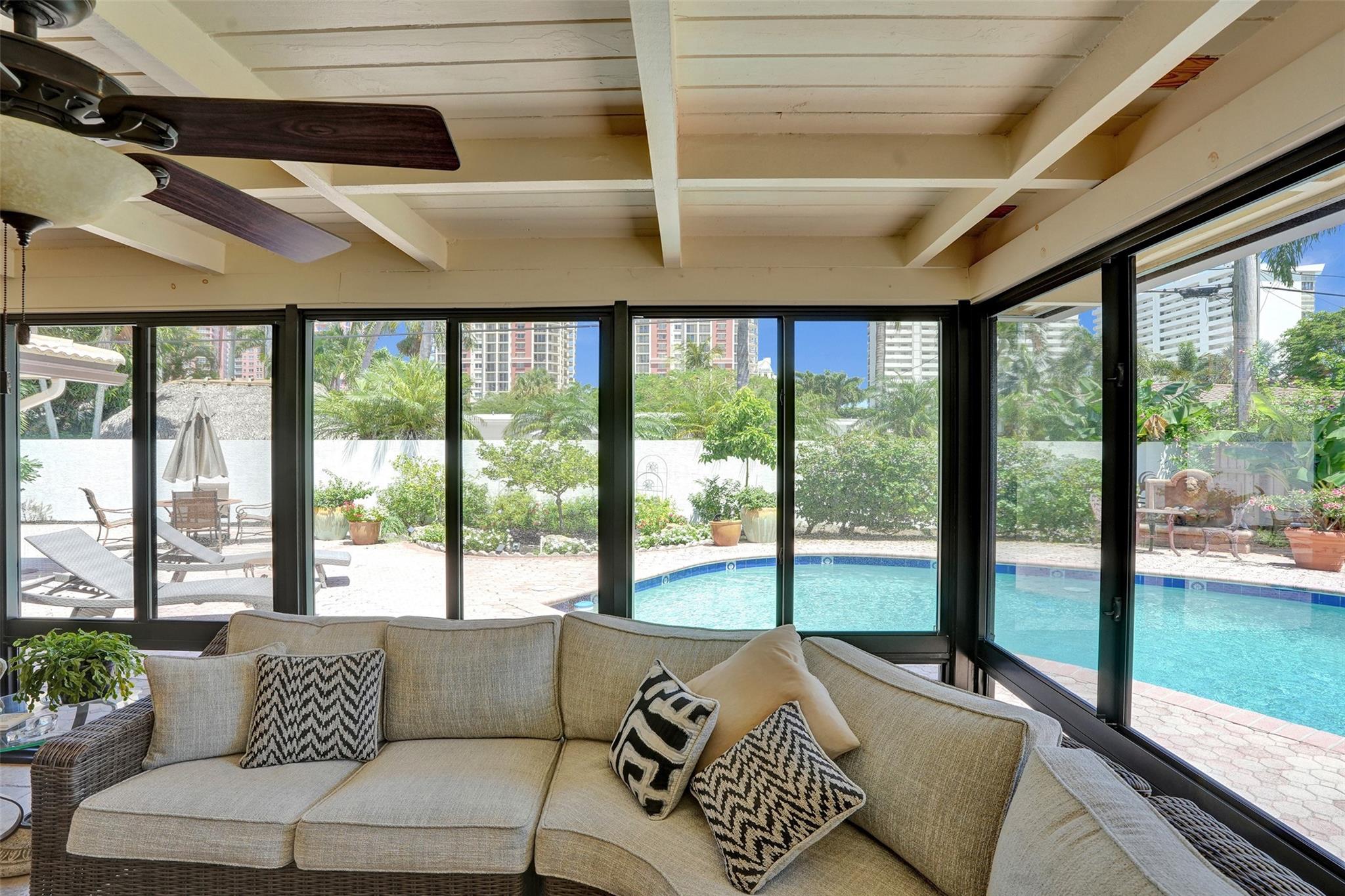 2000 NE 31st Ave Fort Lauderdale, FL 33305