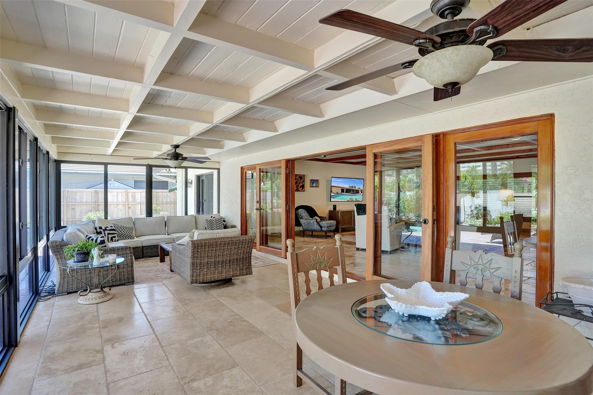 2000 NE 31st Ave Fort Lauderdale, FL 33305