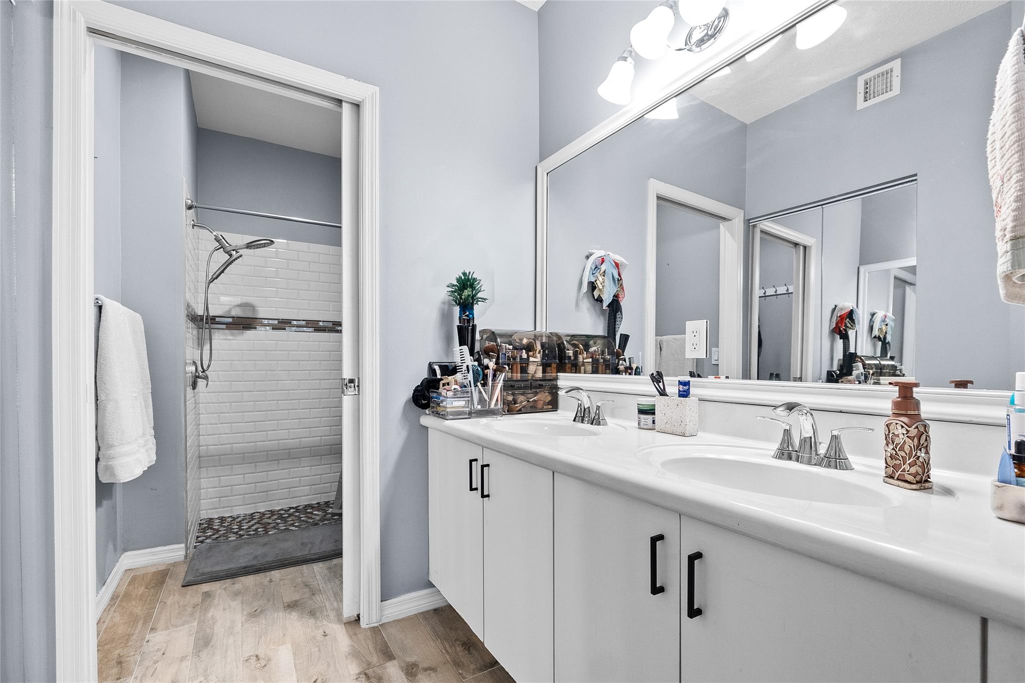 801 NW 130th Ave Pembroke Pines, FL 33028