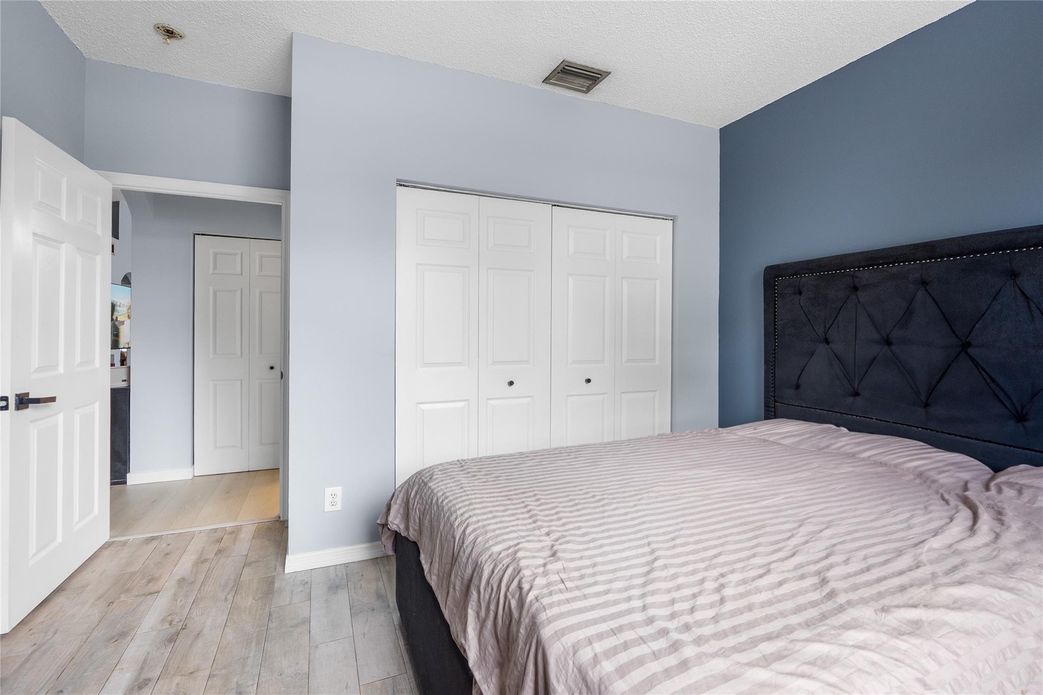 801 NW 130th Ave Pembroke Pines, FL 33028