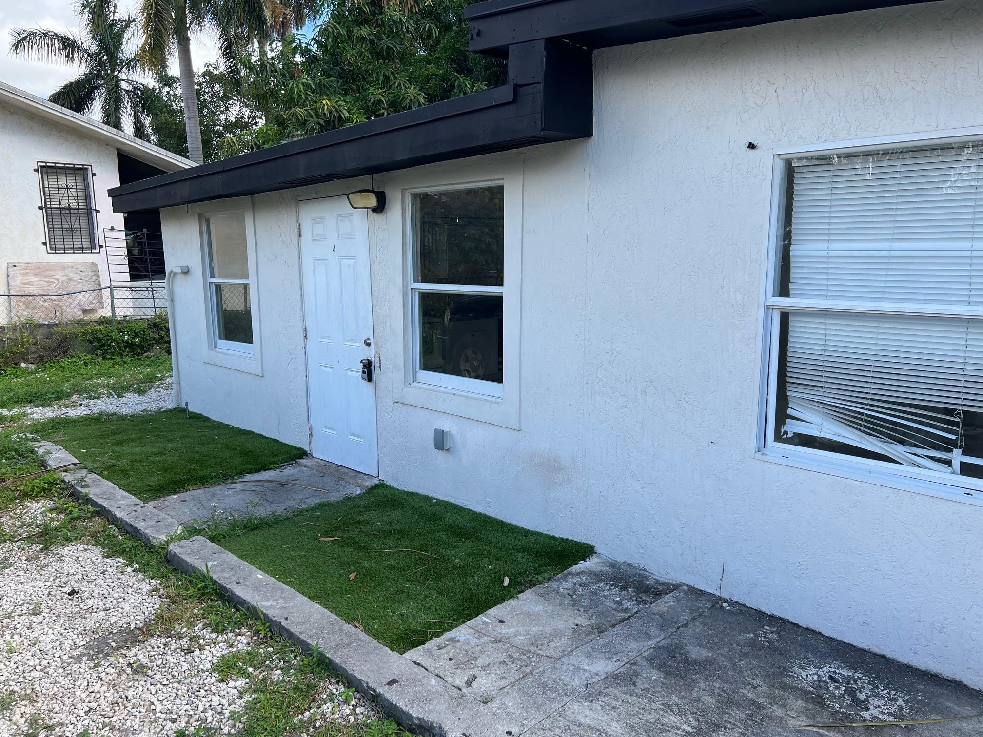 8269 NW 1st Pl #2
