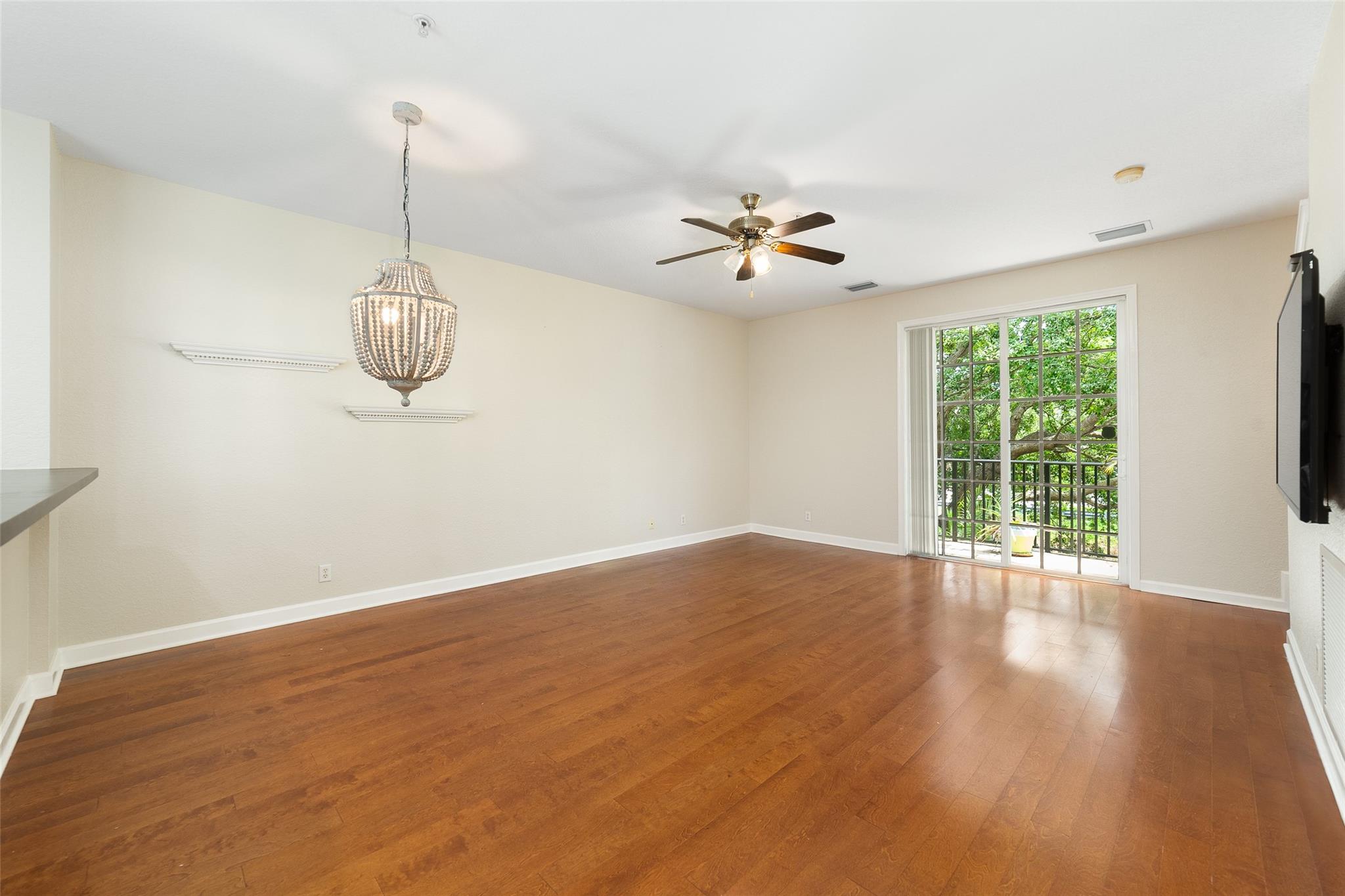 463 Schoolhouse Rd Jupiter, FL 33458