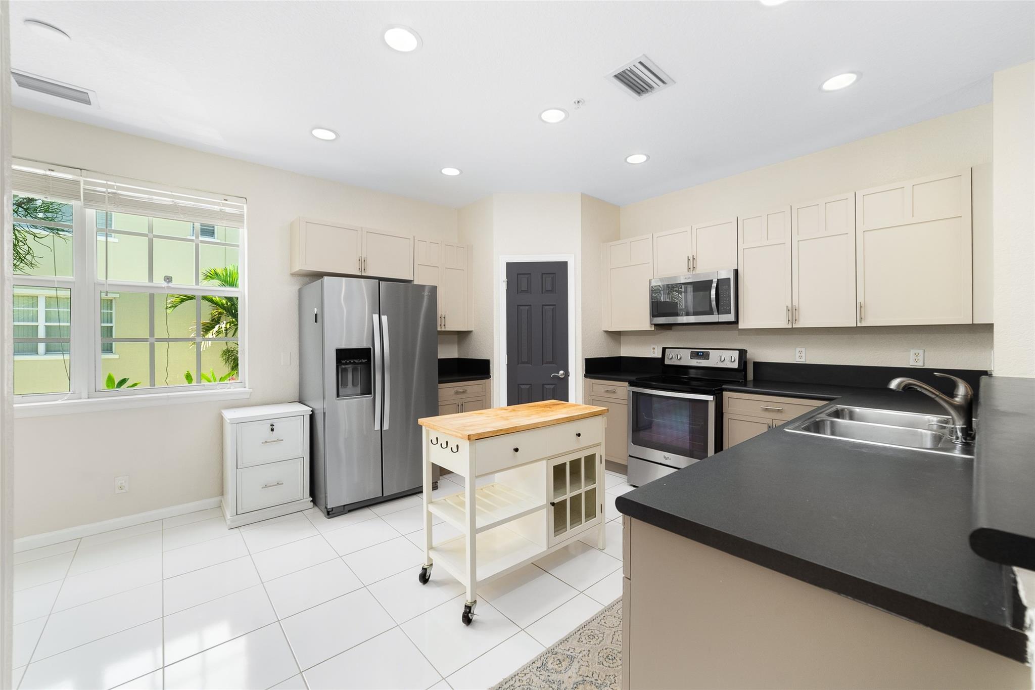 463 Schoolhouse Rd Jupiter, FL 33458