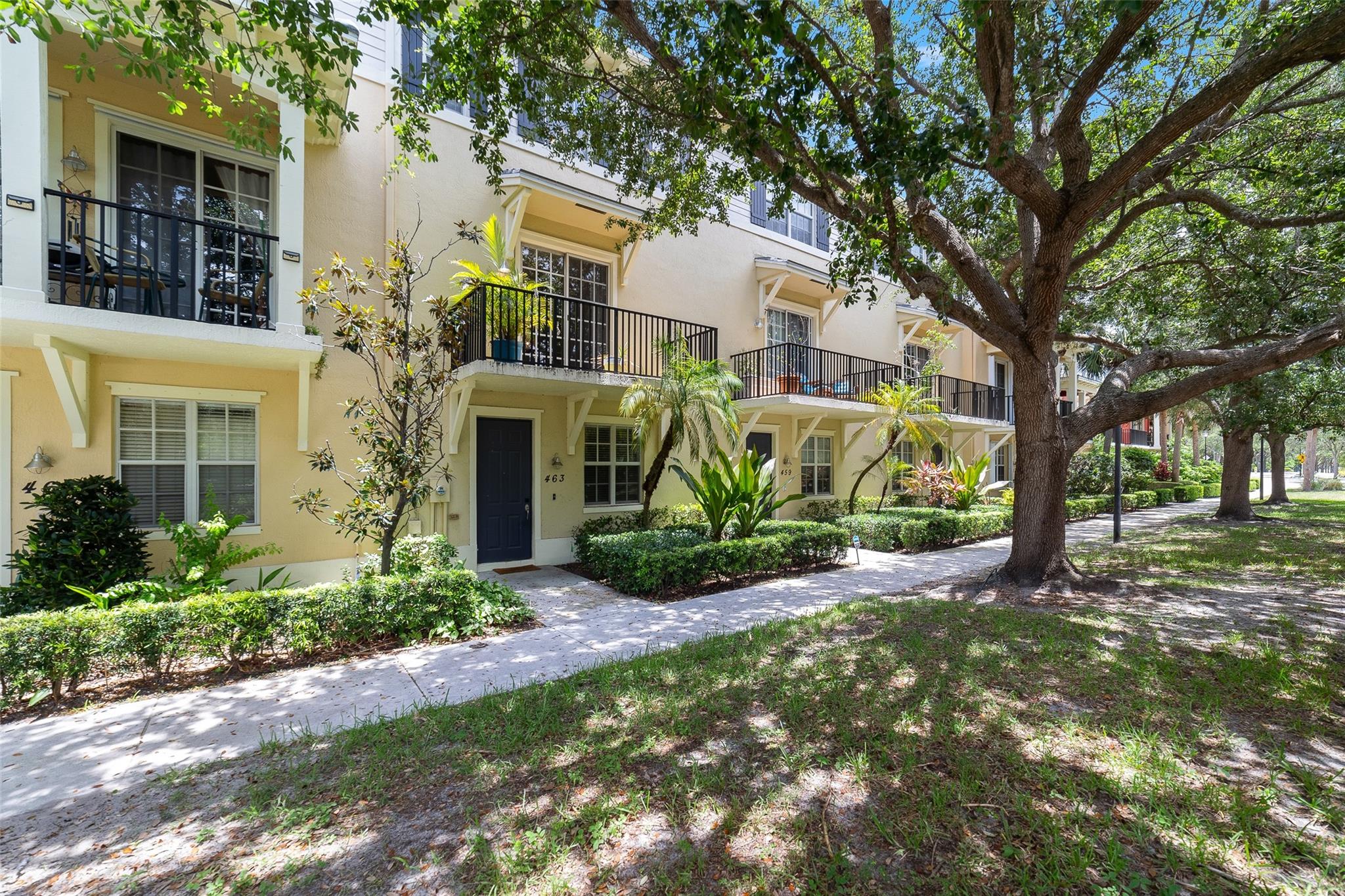 463 Schoolhouse Rd Jupiter, FL 33458