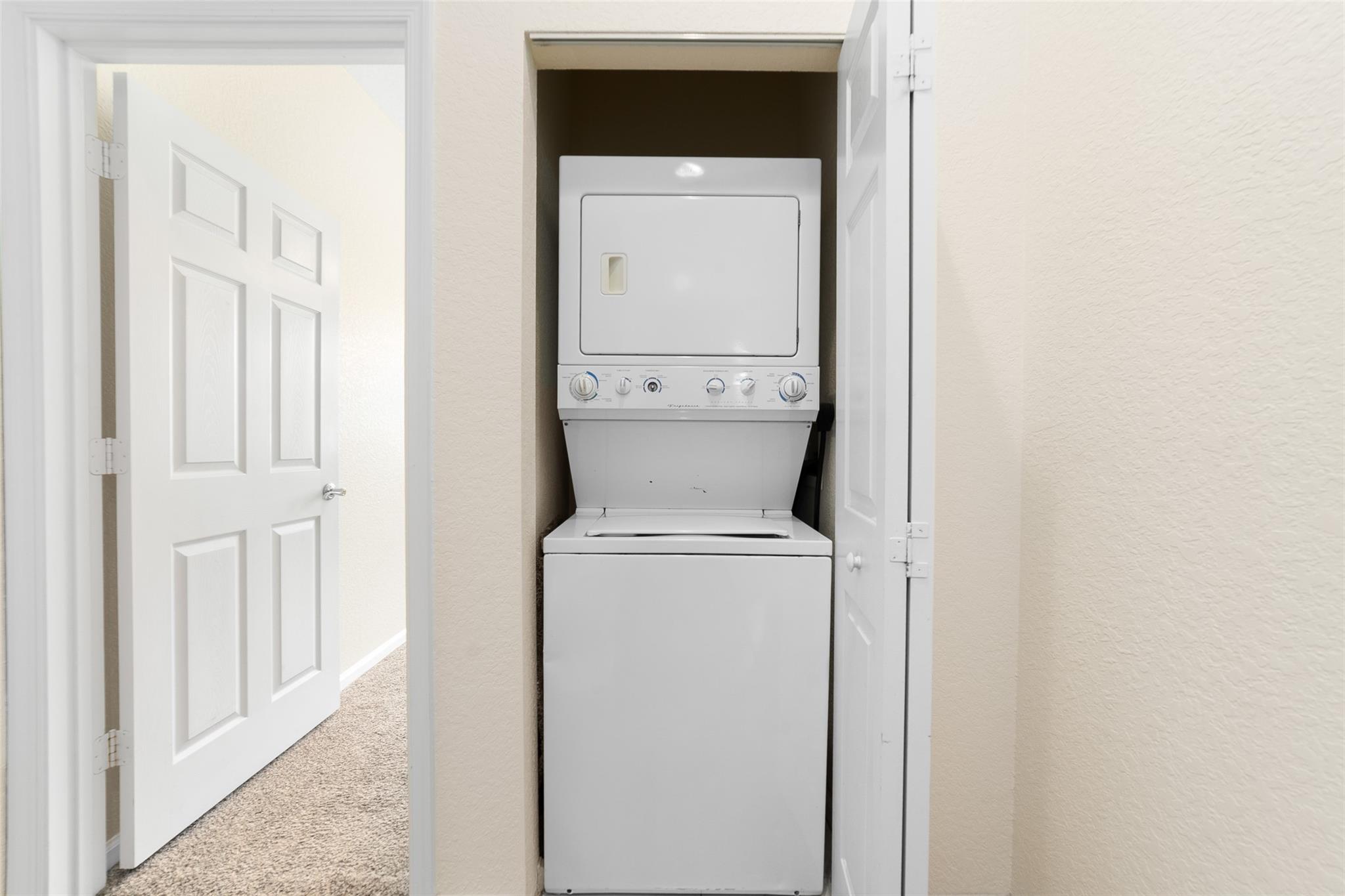 463 Schoolhouse Rd Jupiter, FL 33458