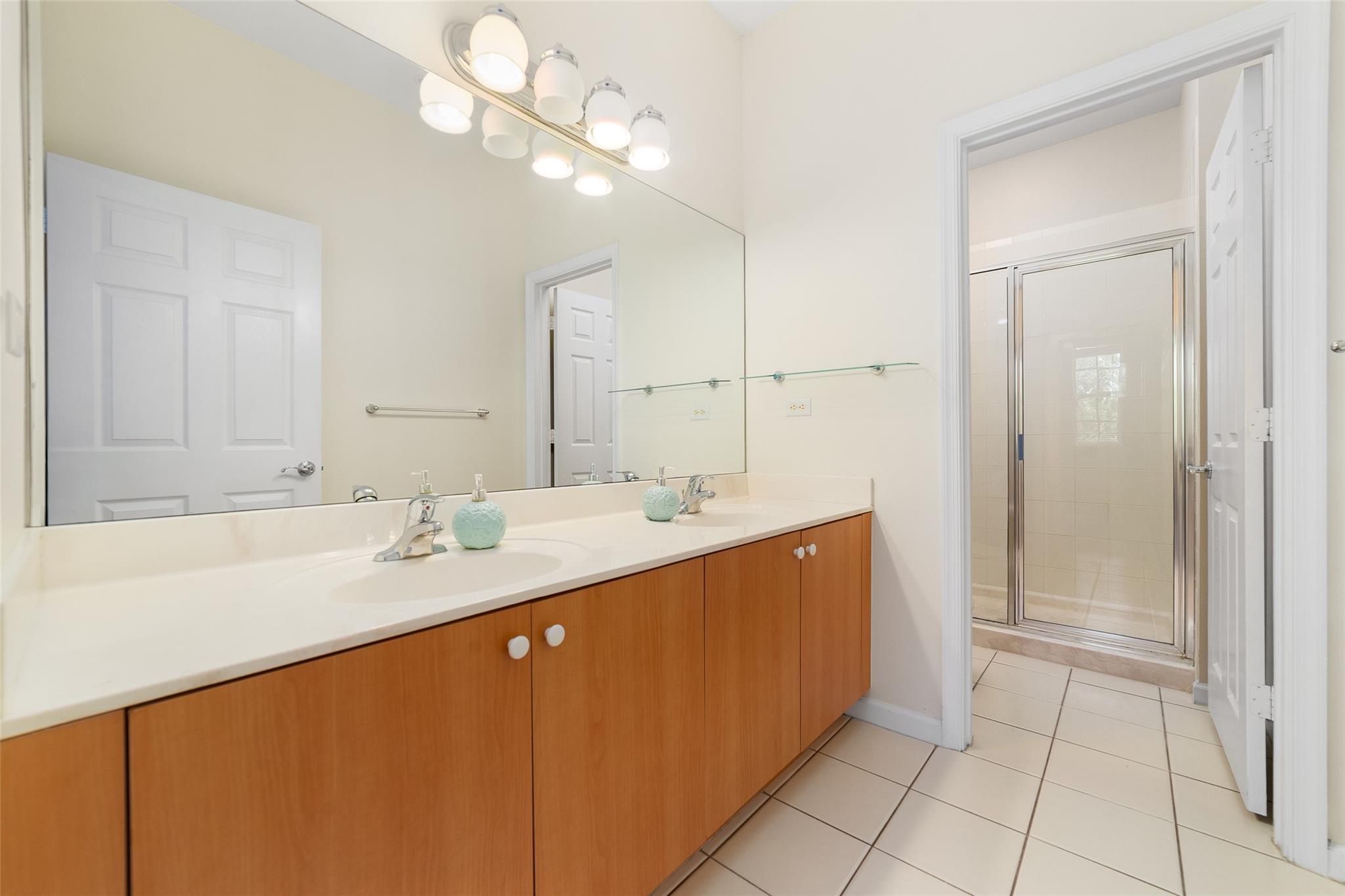 463 Schoolhouse Rd Jupiter, FL 33458