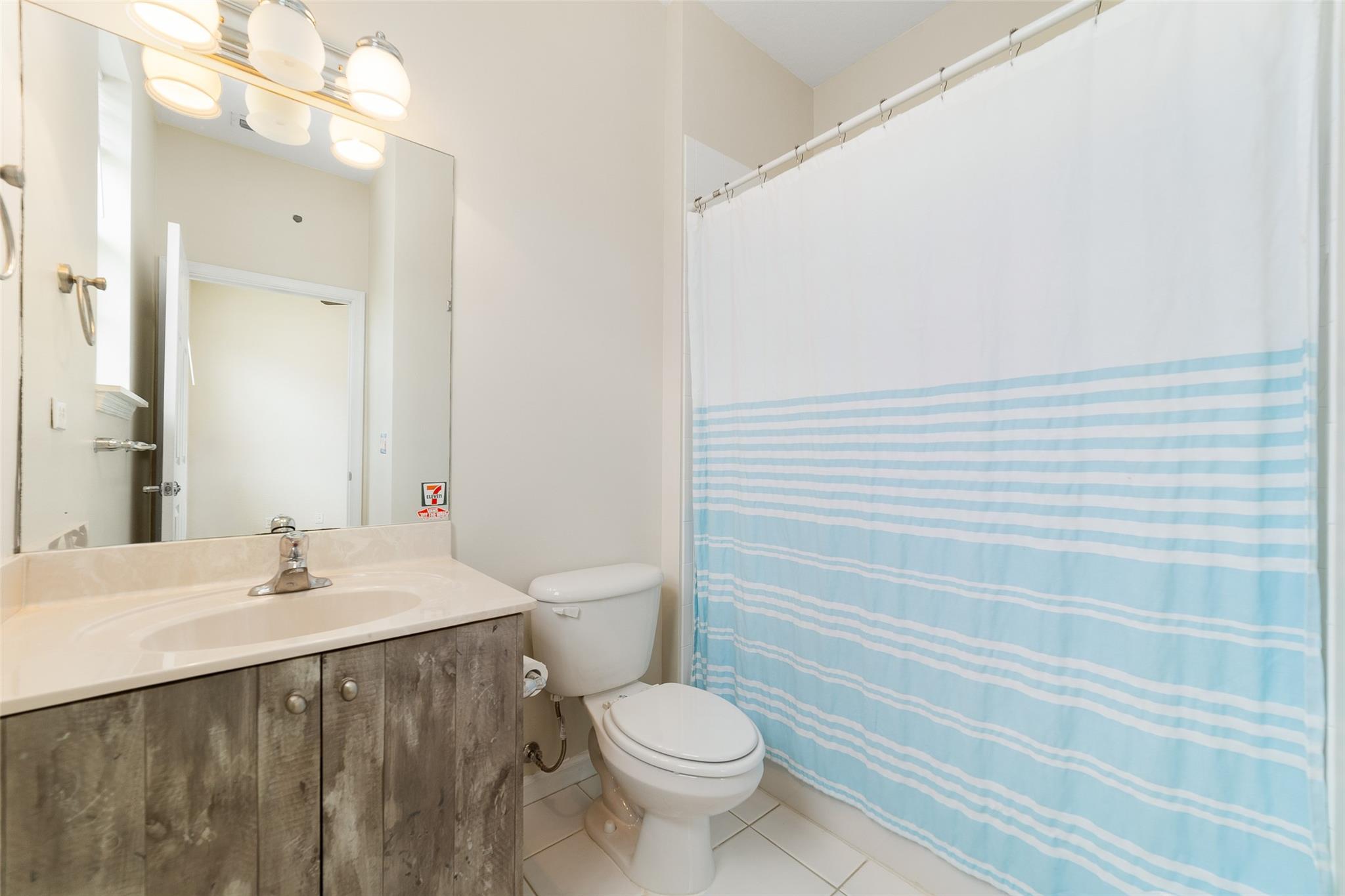 463 Schoolhouse Rd Jupiter, FL 33458