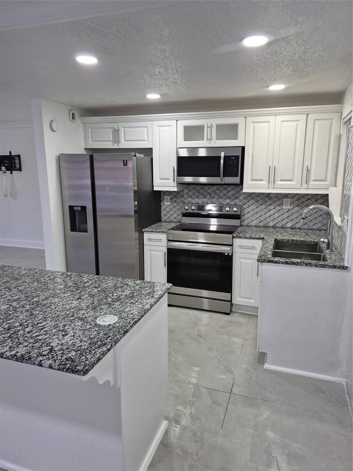 1849 NW 54th Ter #DD2