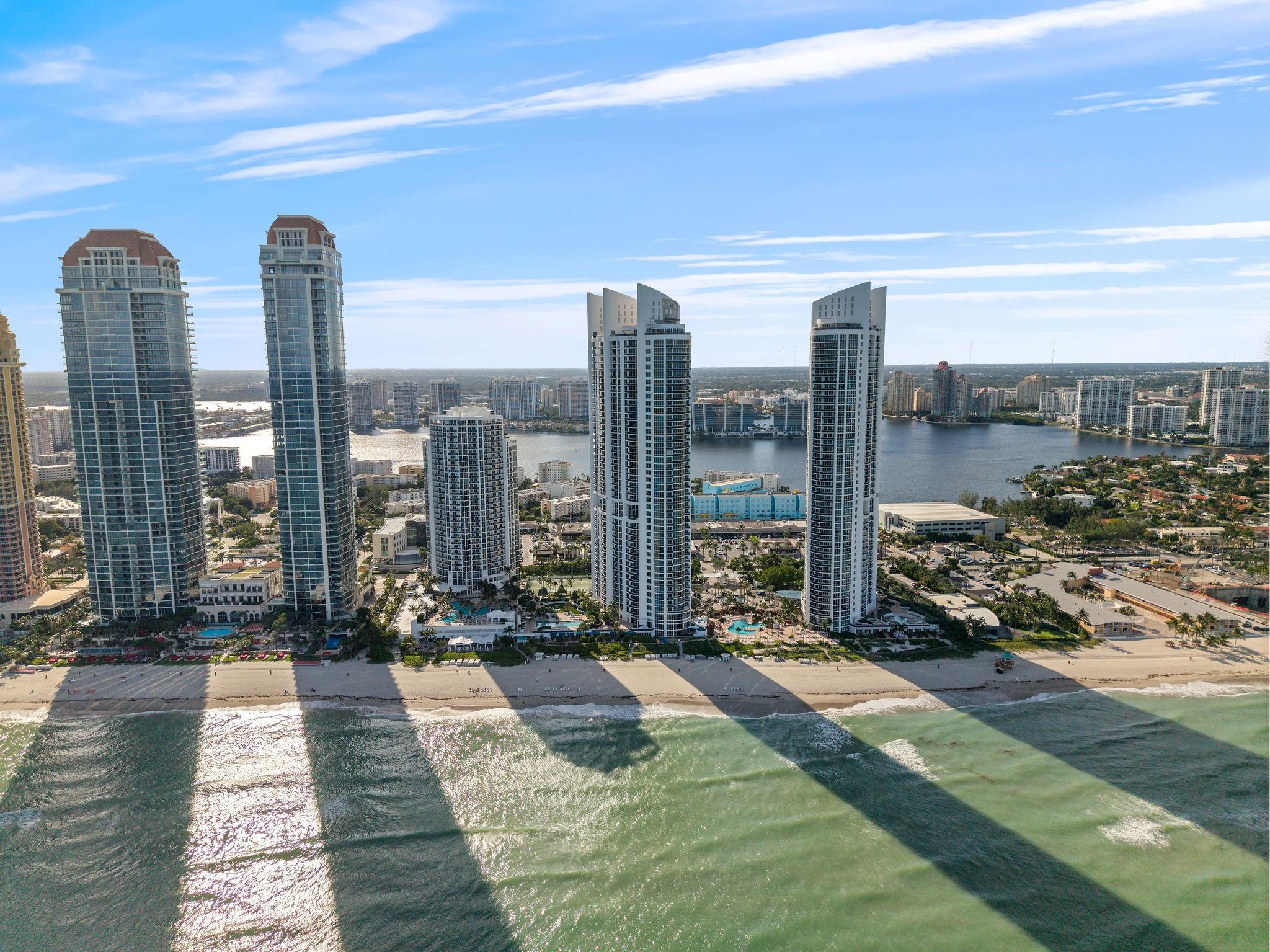 18101 Collins Ave #801