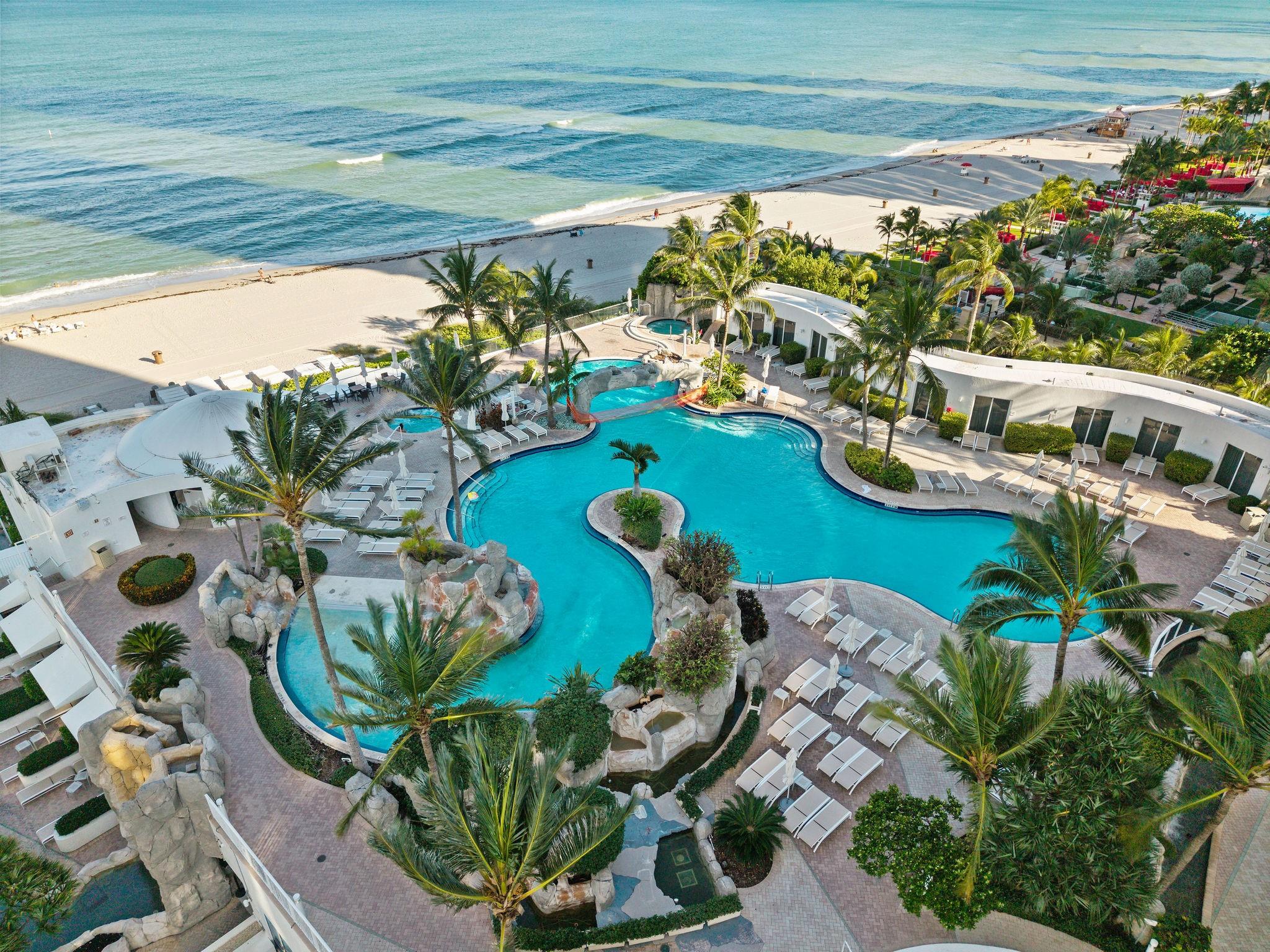 image Trump Palace Condo11