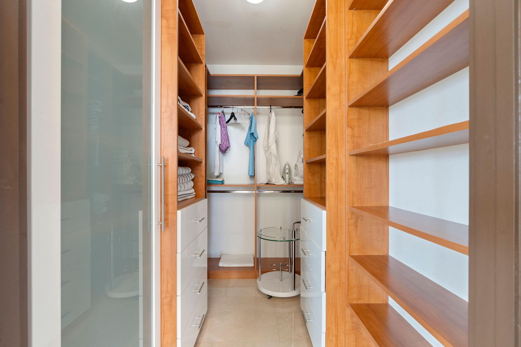 image Trump Palace Condo20