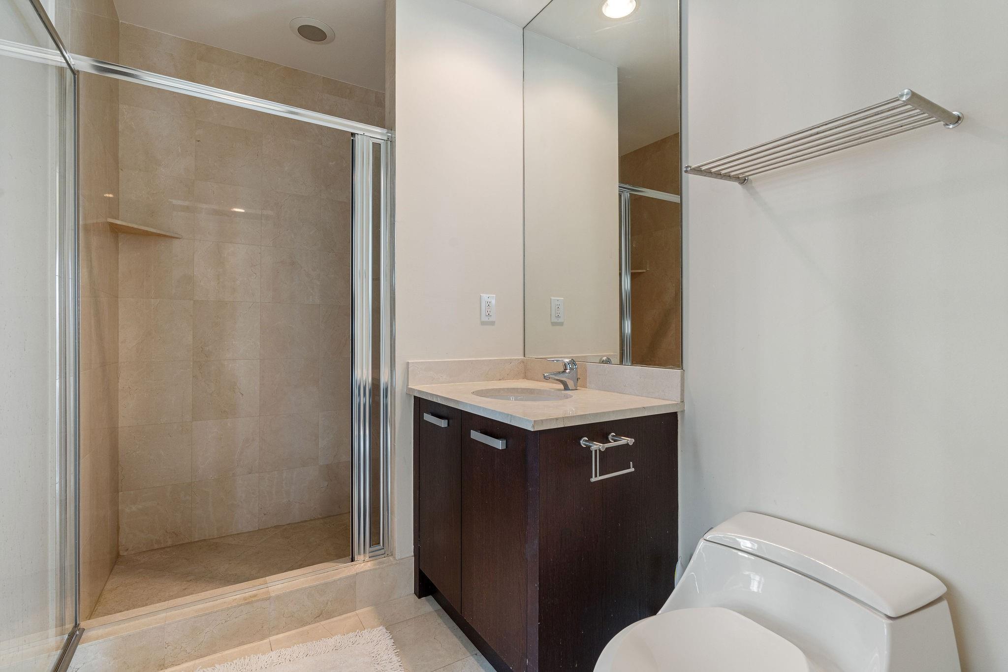 image Trump Palace Condo28