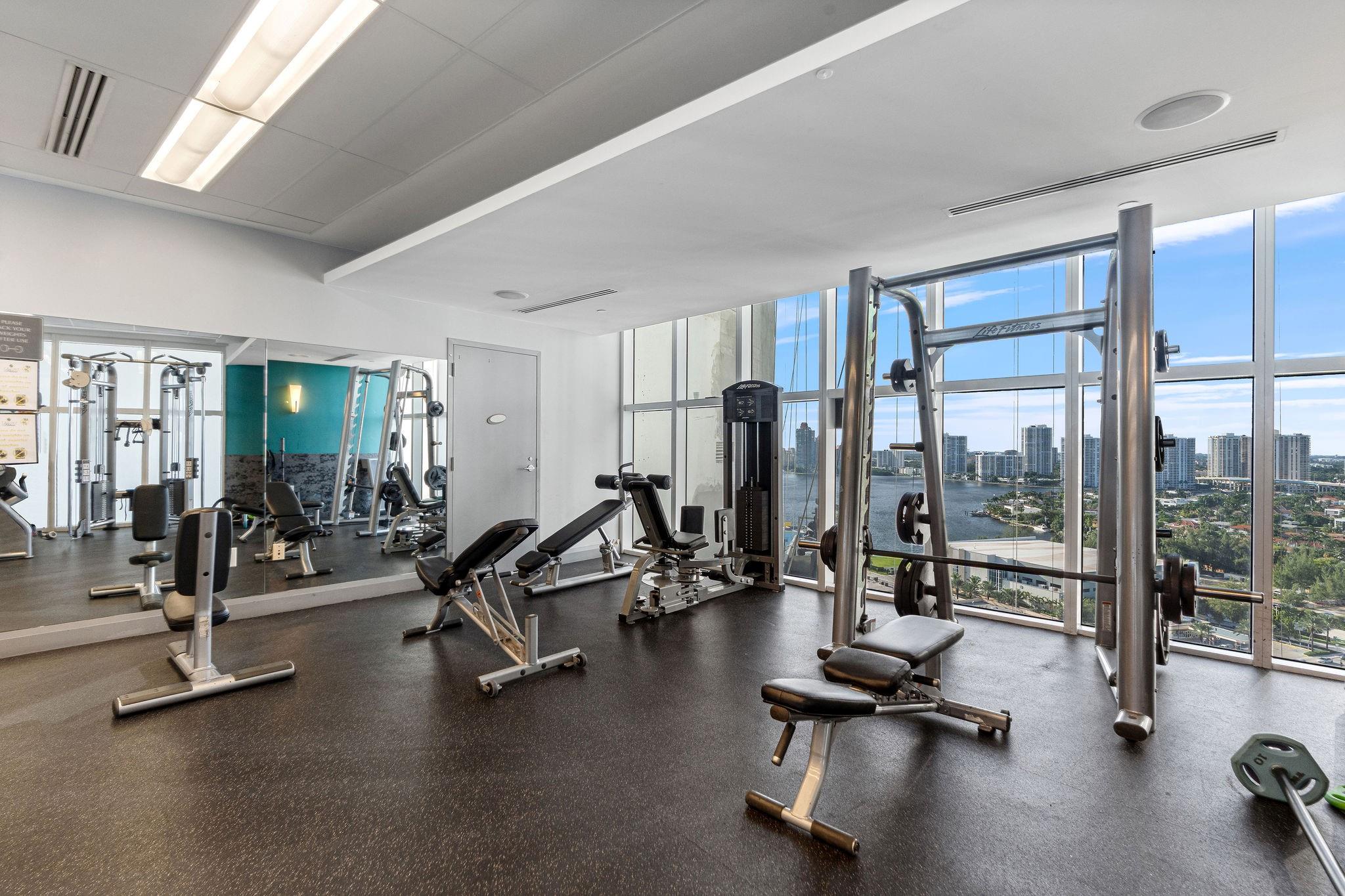 image Trump Palace Condo53