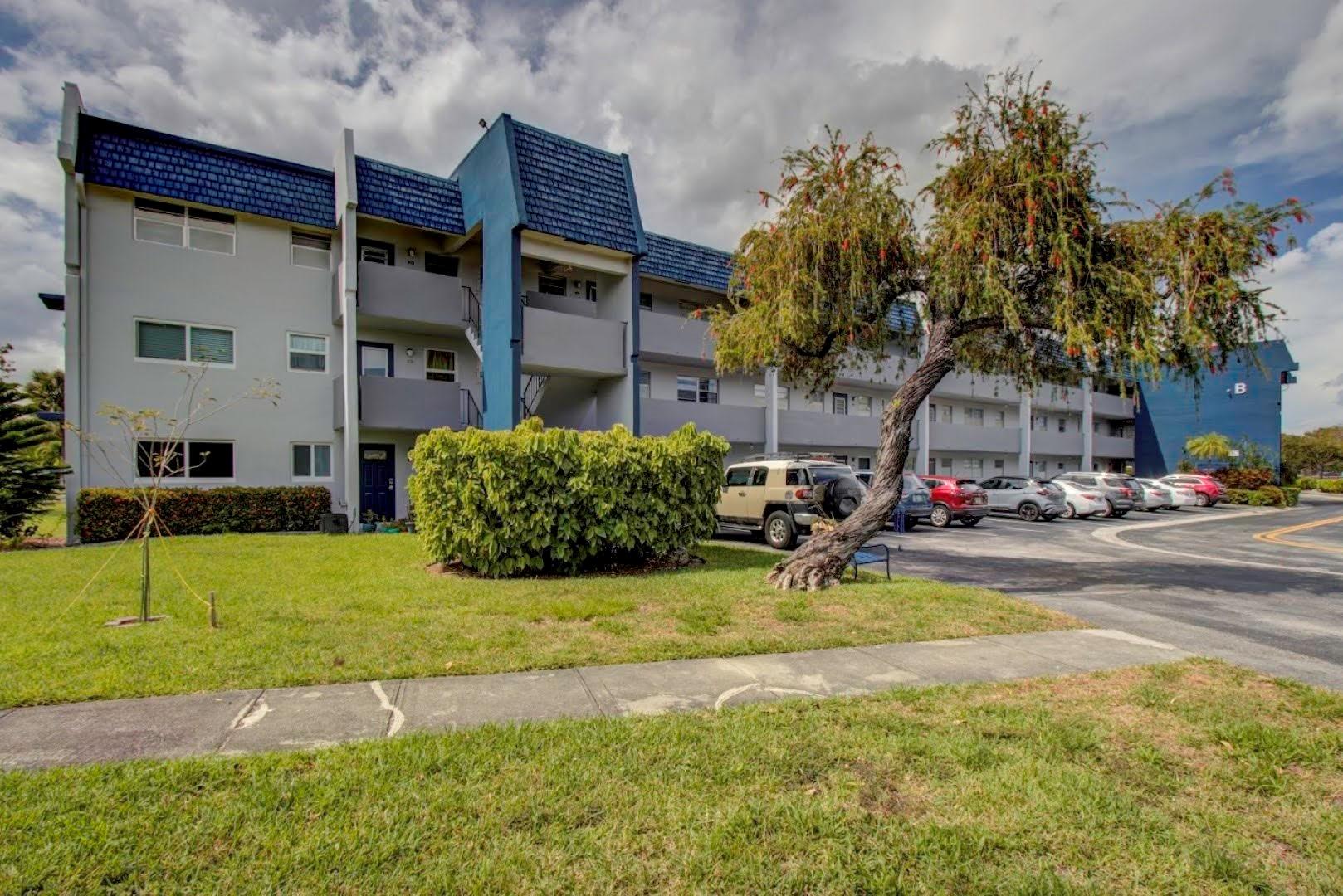 7867 Golf Cir Dr #108