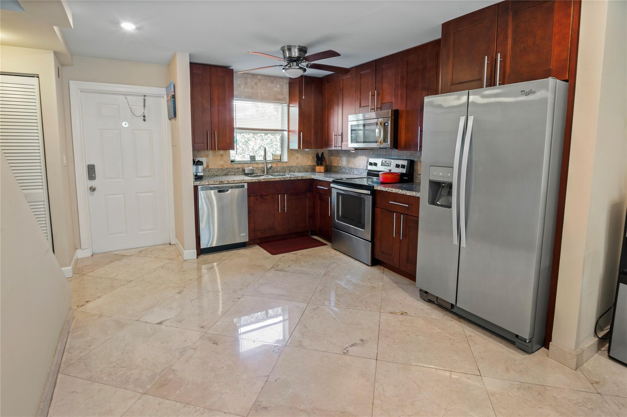 811 W Oakland Park Blvd #F4