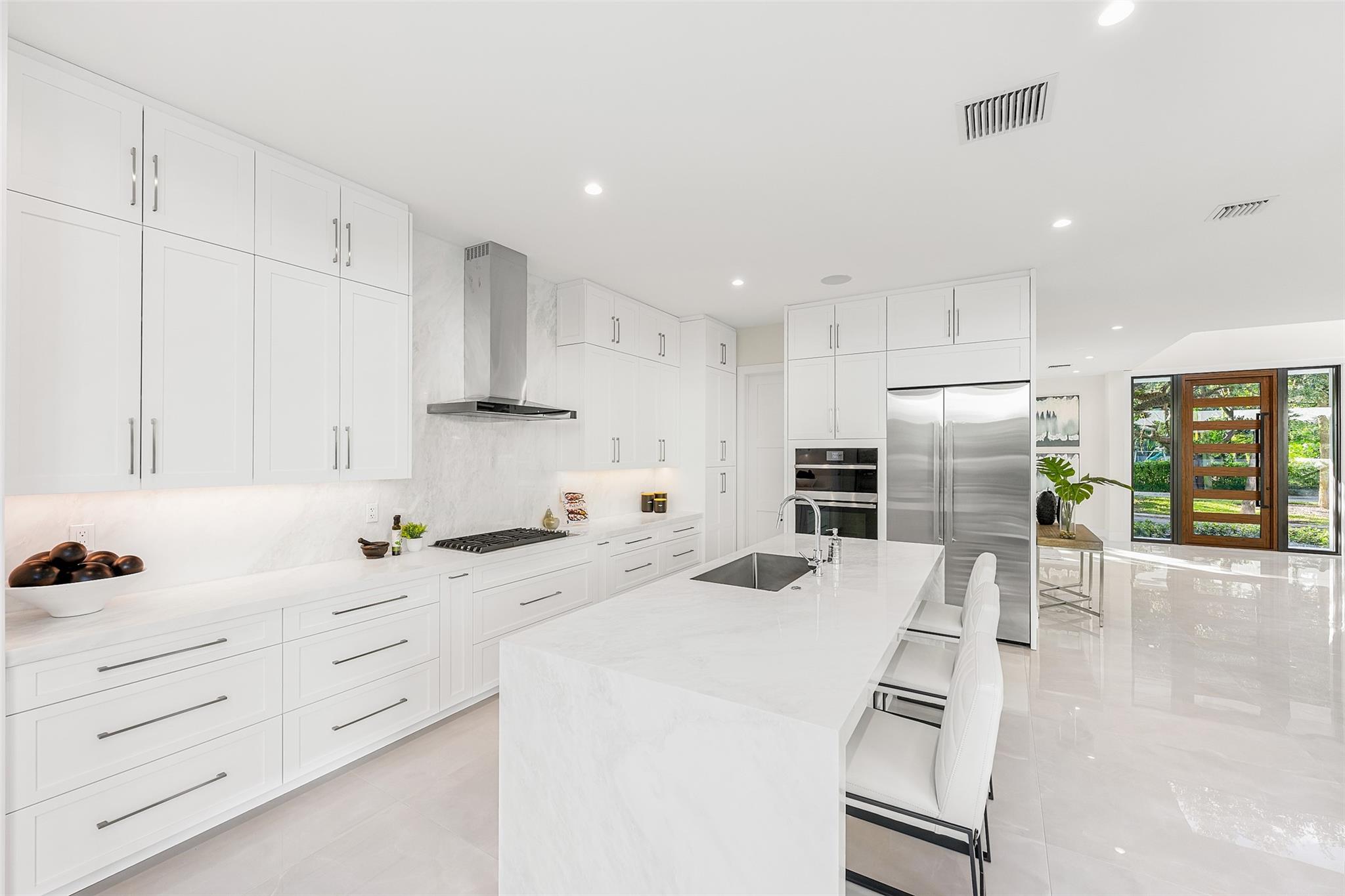 1544 Ponce De Leon Dr Fort Lauderdale, FL 33301