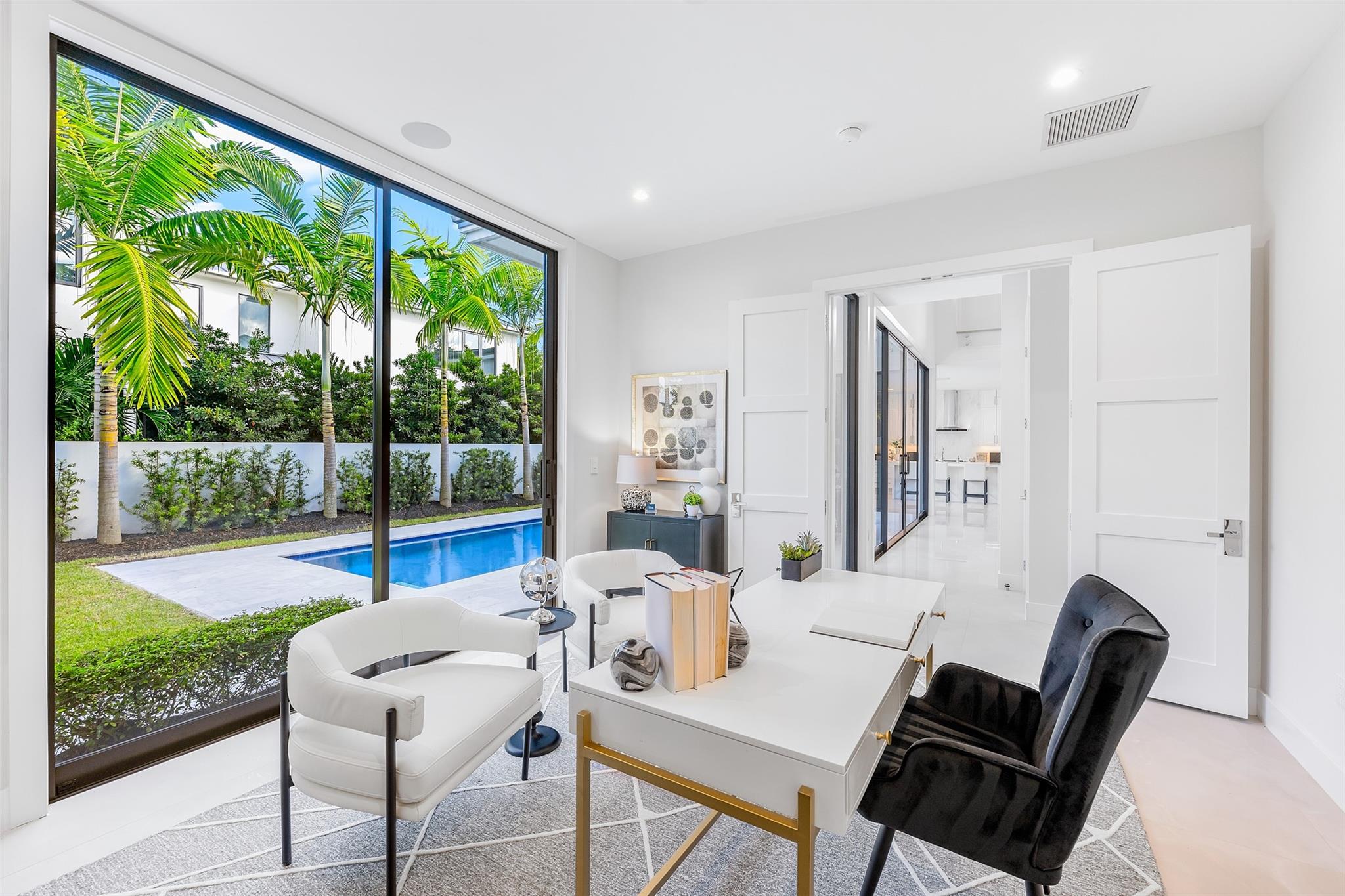 1544 Ponce De Leon Dr Fort Lauderdale, FL 33301