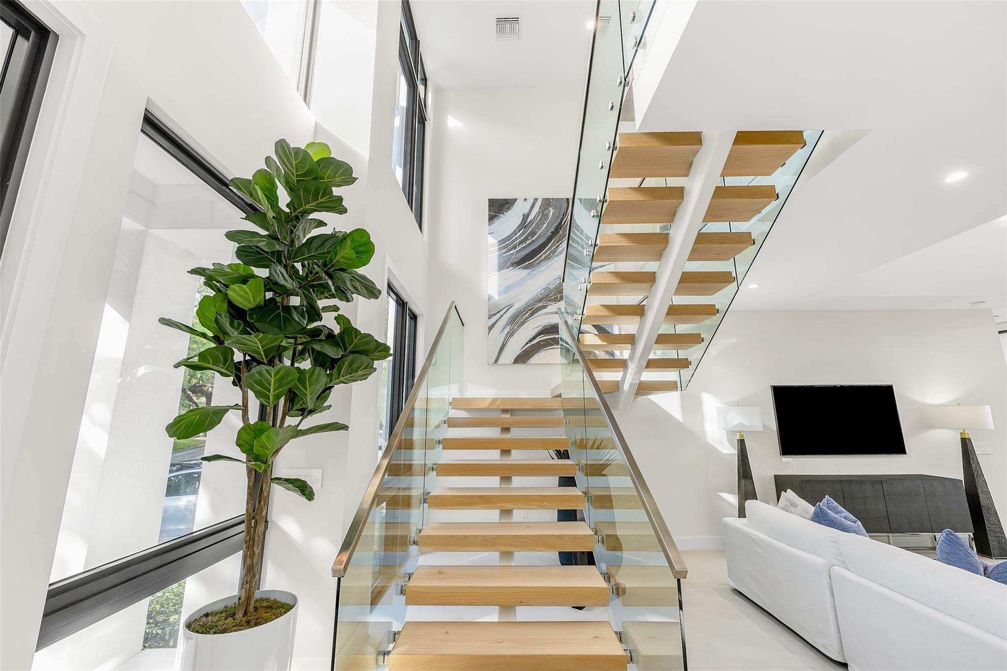 1544 Ponce De Leon Dr Fort Lauderdale, FL 33301