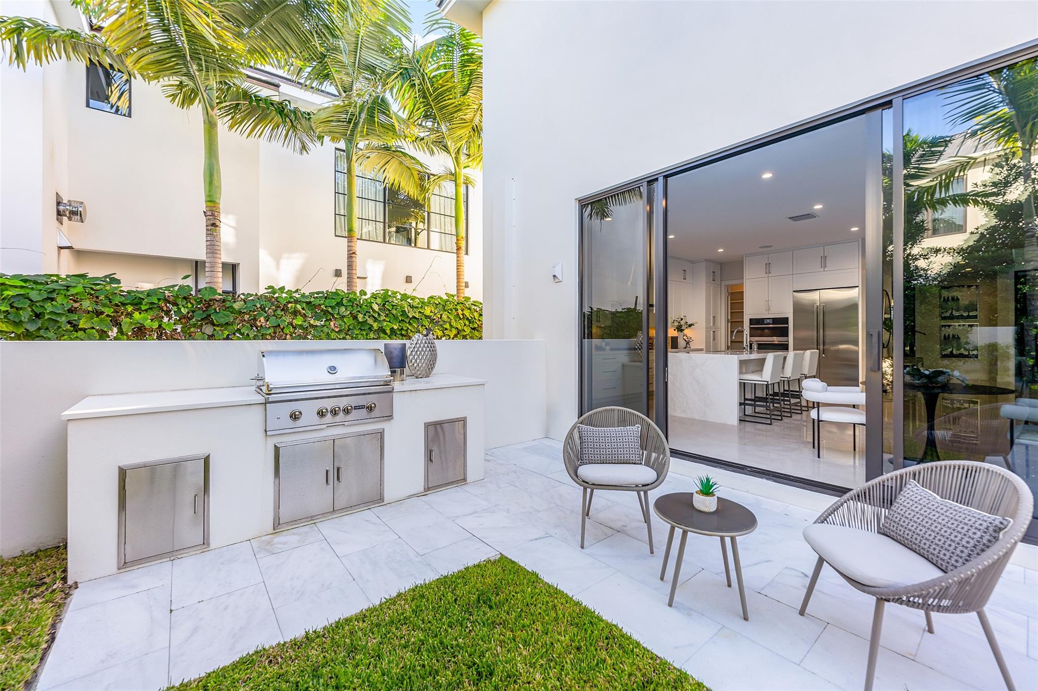 1544 Ponce De Leon Dr Fort Lauderdale, FL 33301