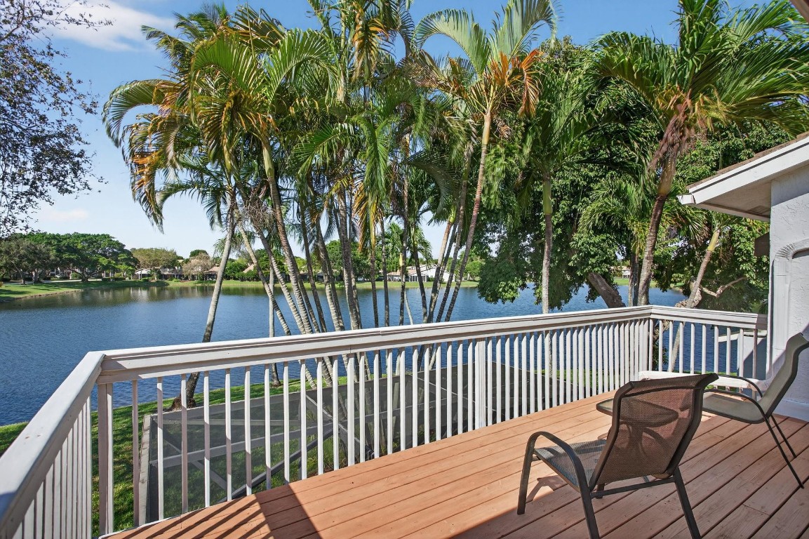 315 Deer Crk Lakeside Way #315 Deerfield Beach, FL 33442