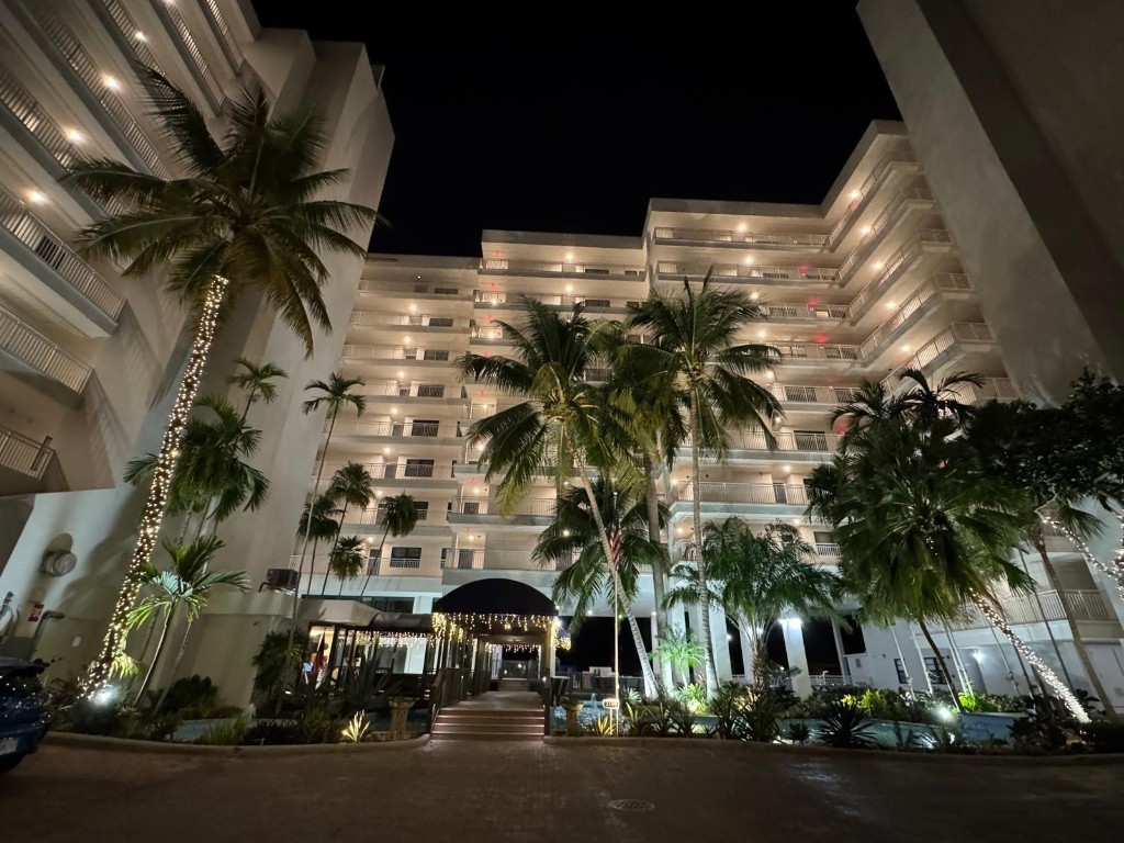 3100 NE 48th St #908 Fort Lauderdale, FL 33308