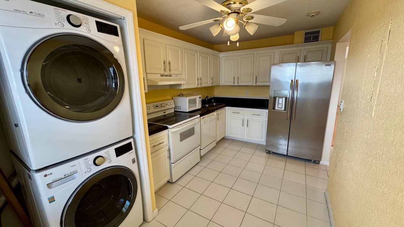 3100 NE 48th St #908 Fort Lauderdale, FL 33308