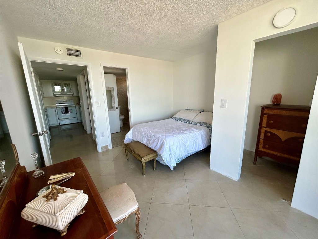 7040 Coral Way #501 Miami, FL 33155