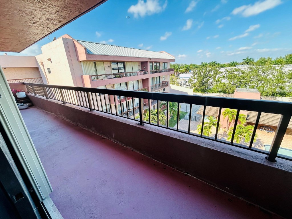 7040 Coral Way #501 Miami, FL 33155