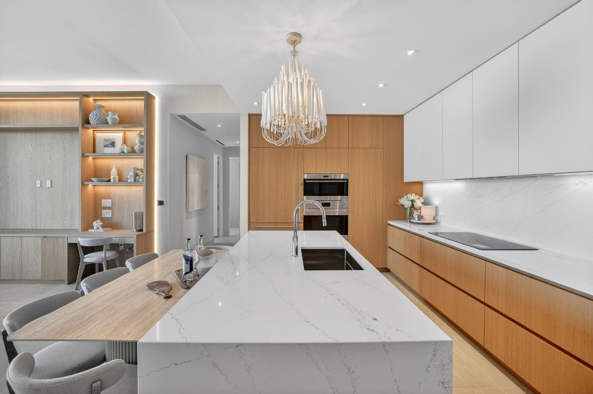 2311 SE 17th #204 Fort Lauderdale, FL 33316