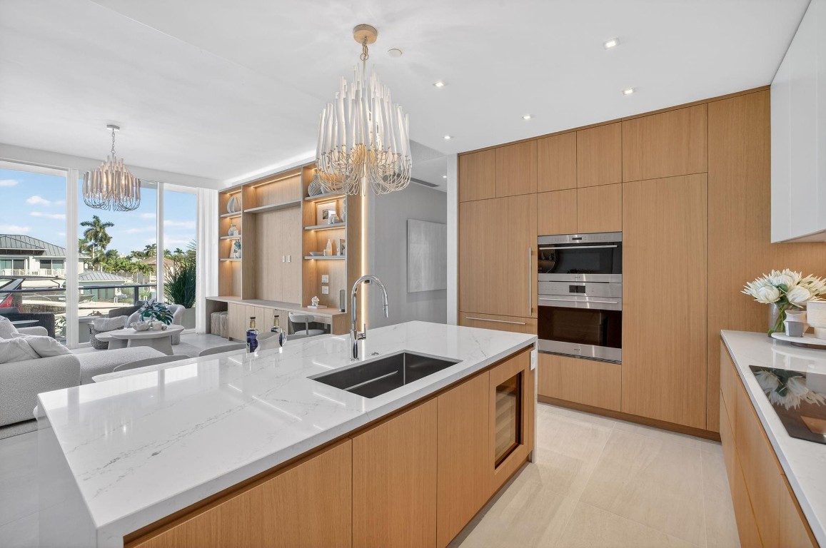 2311 SE 17th #204 Fort Lauderdale, FL 33316