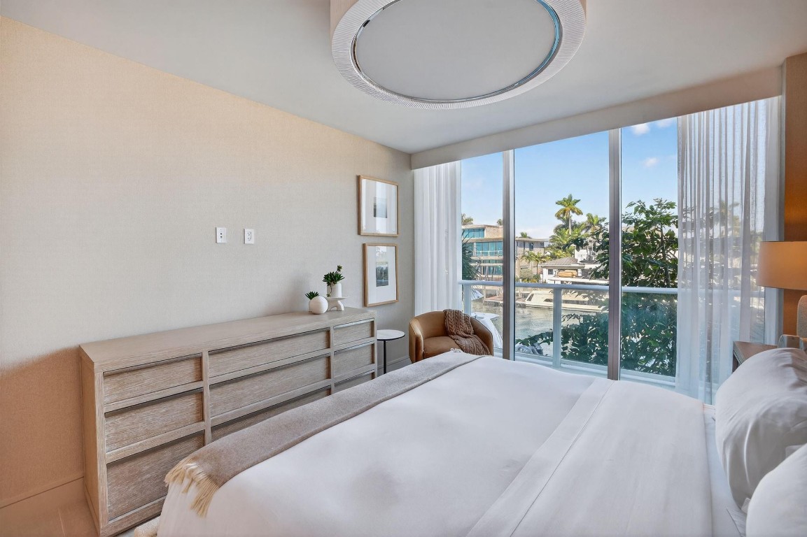 2311 SE 17th #204 Fort Lauderdale, FL 33316