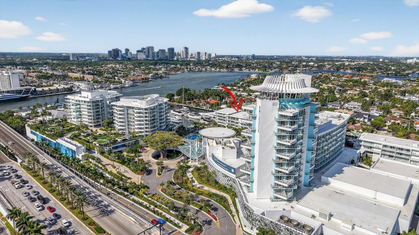 2311 SE 17th #204 Fort Lauderdale, FL 33316