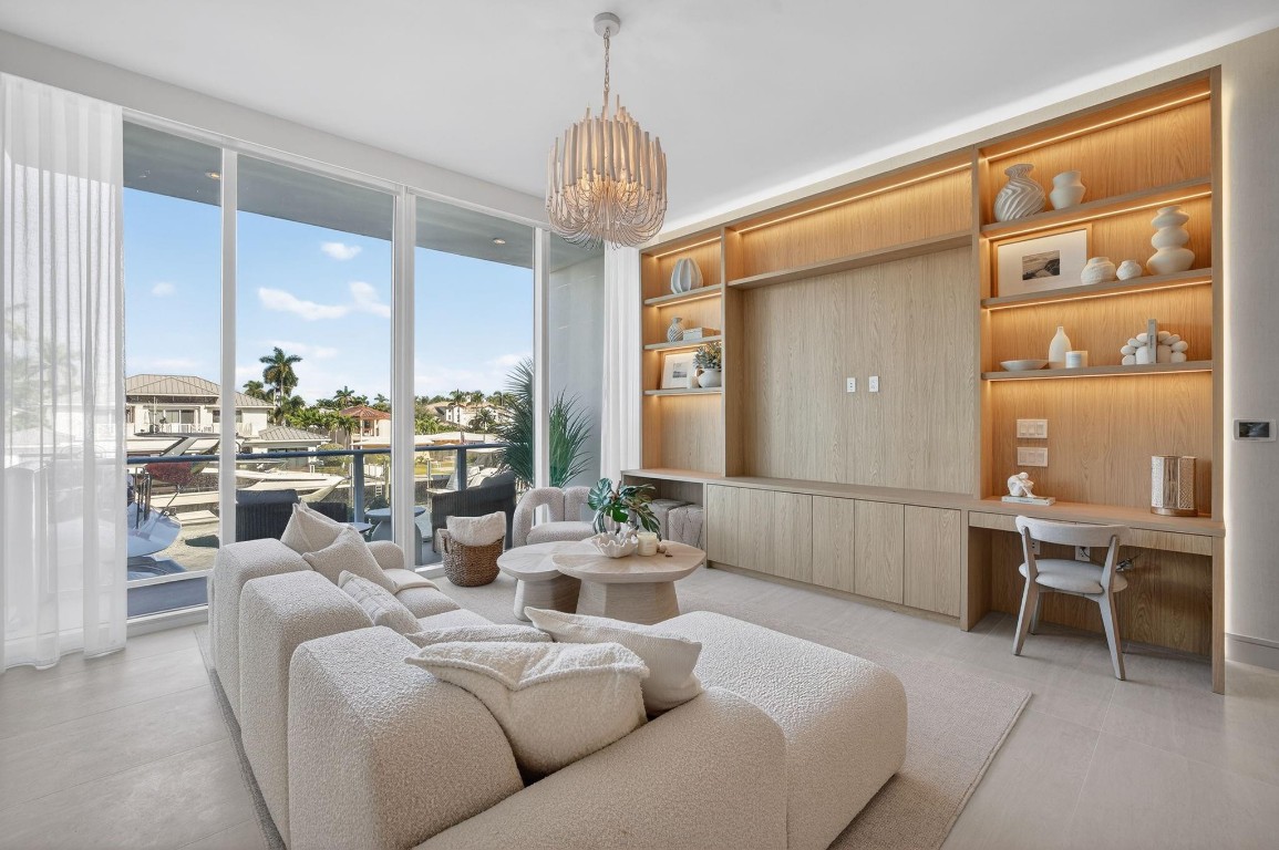 2311 SE 17th #204 Fort Lauderdale, FL 33316