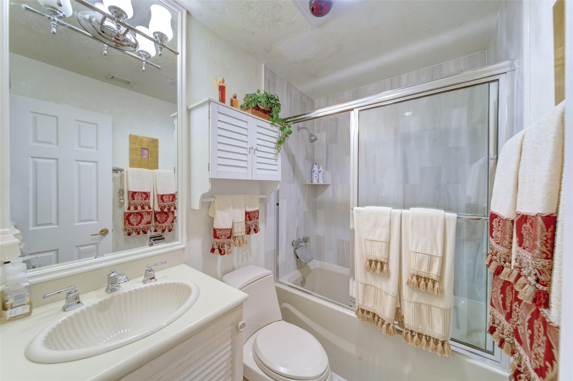 1073 Hillsboro Mile #1-S Hillsboro Beach, FL 33062