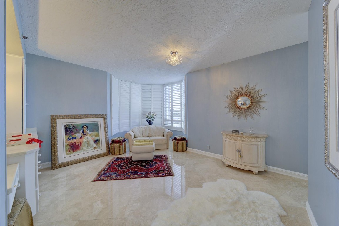 1073 Hillsboro Mile #1-S Hillsboro Beach, FL 33062