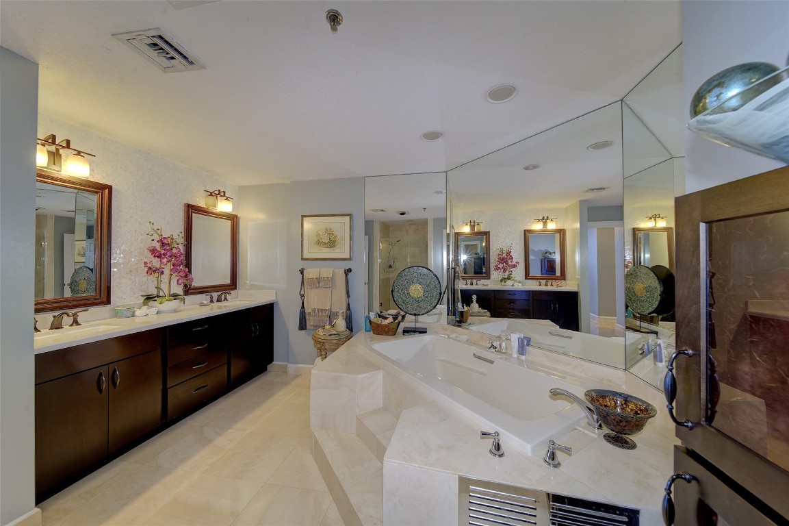 1073 Hillsboro Mile #1-S Hillsboro Beach, FL 33062