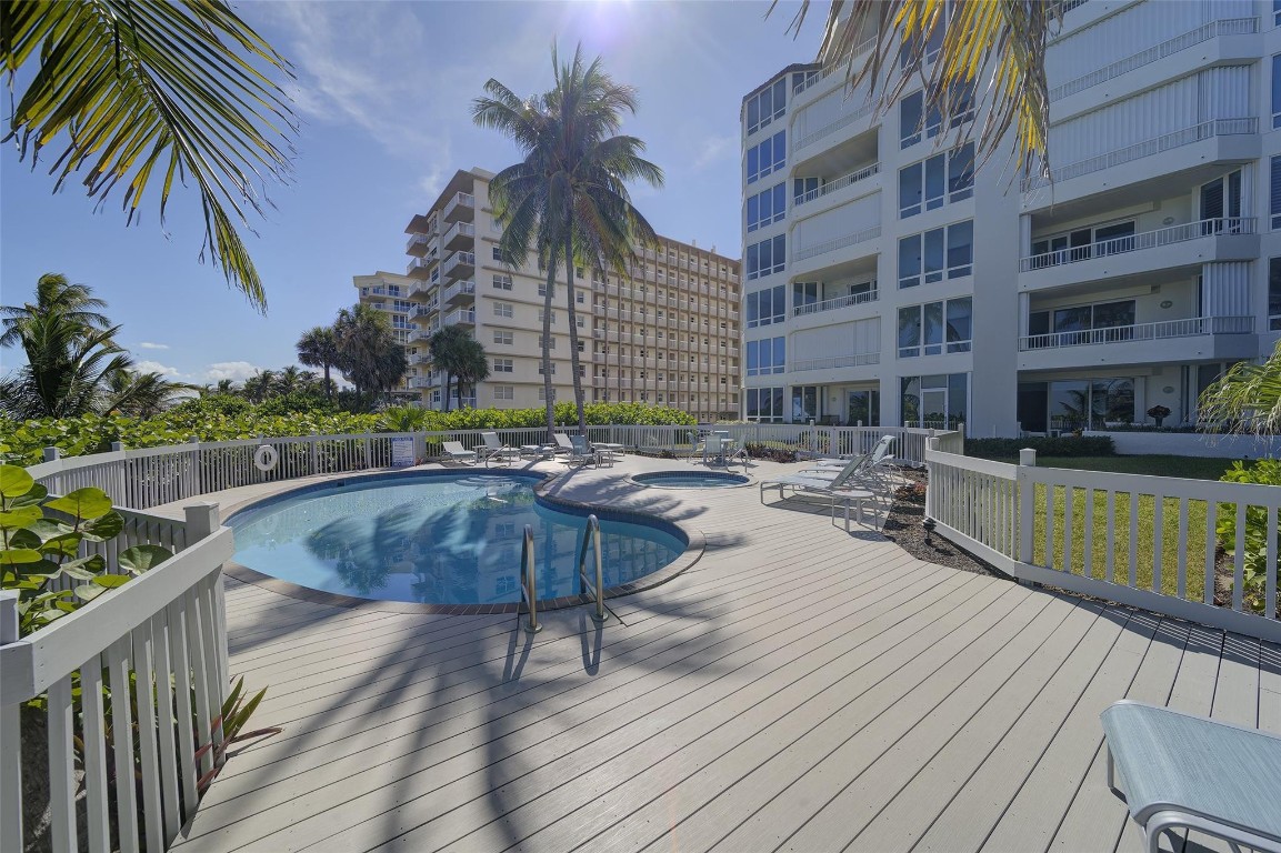 1073 Hillsboro Mile #1-S Hillsboro Beach, FL 33062