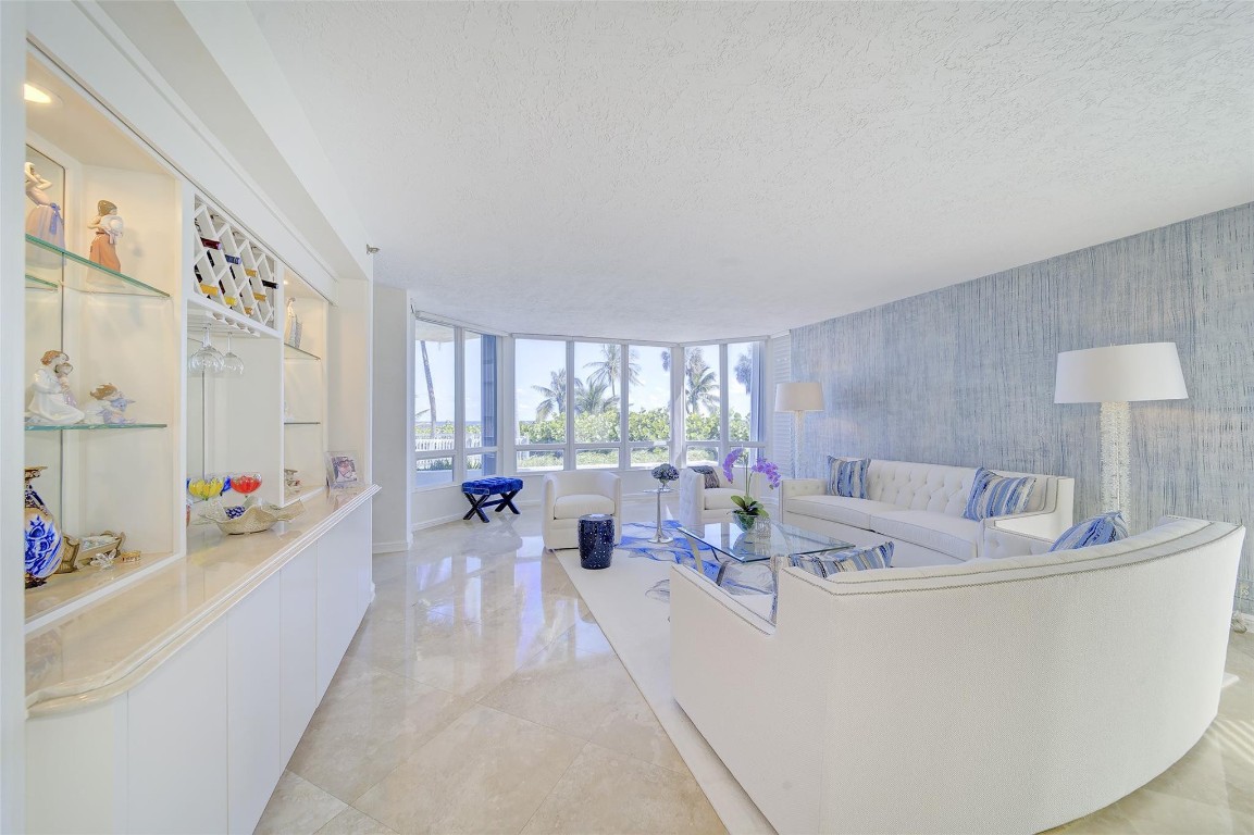 1073 Hillsboro Mile #1-S Hillsboro Beach, FL 33062