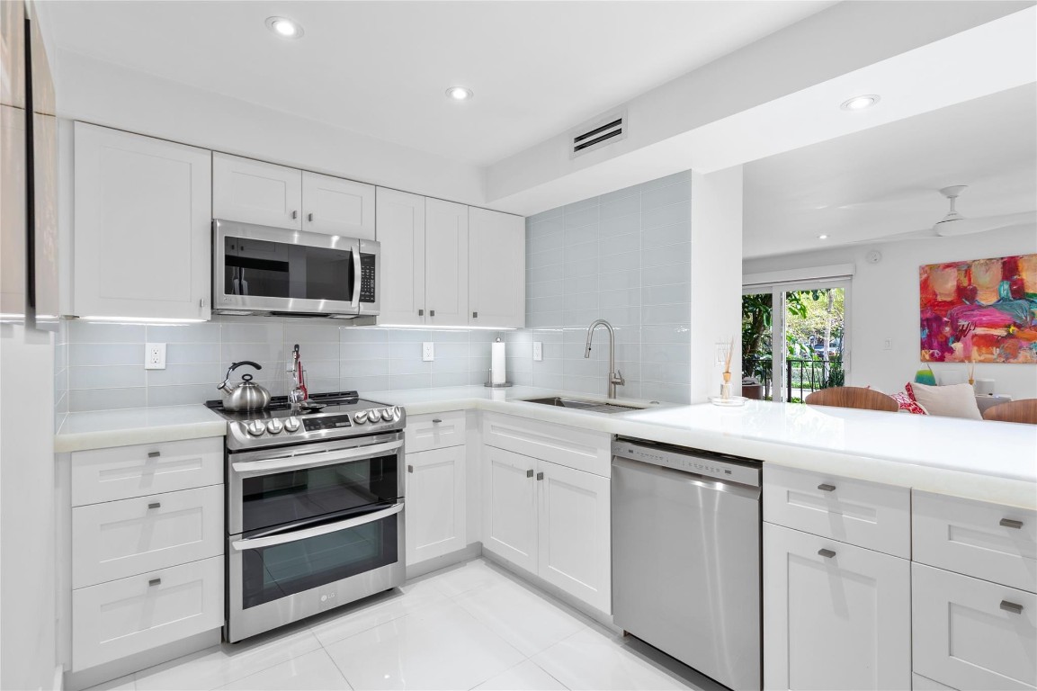 3909 N Ocean #107 Fort Lauderdale, FL 33308