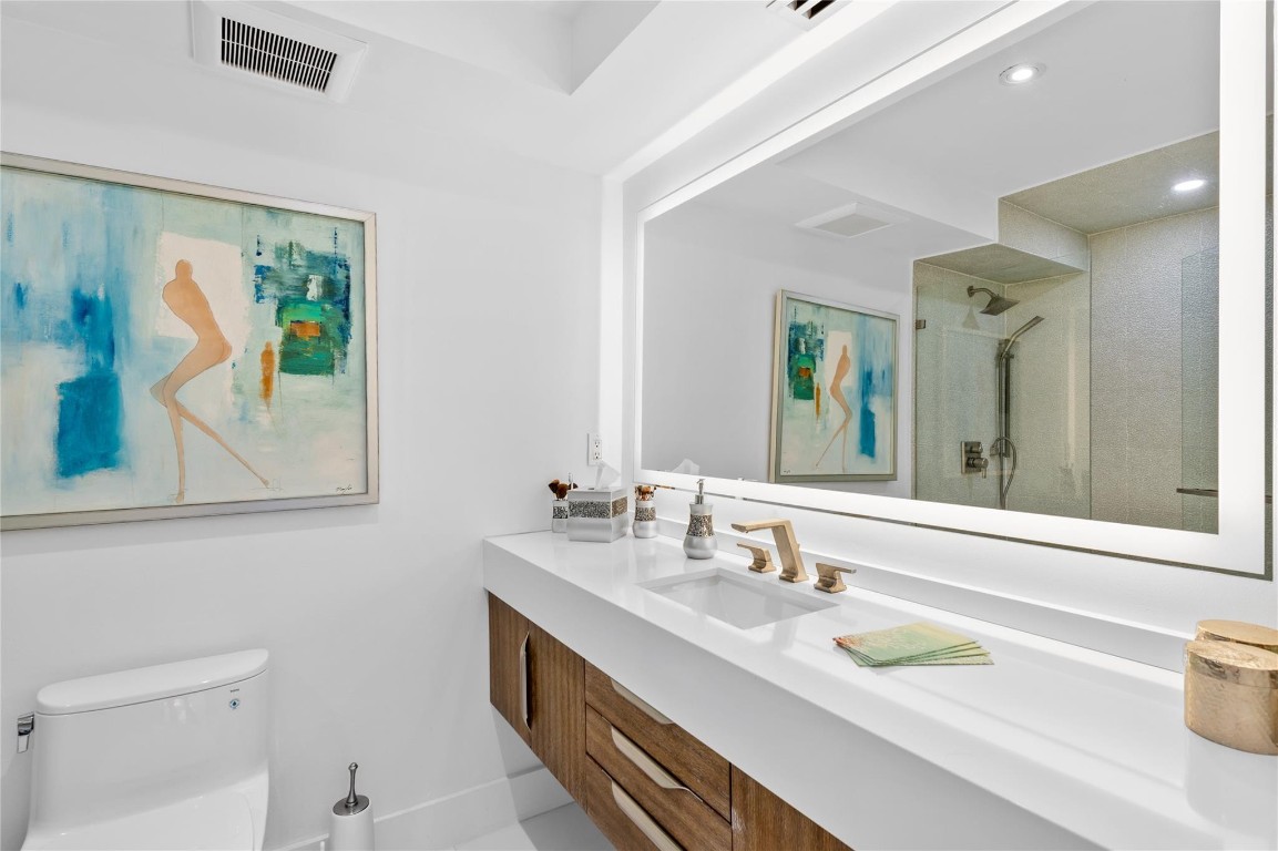 3909 N Ocean #107 Fort Lauderdale, FL 33308