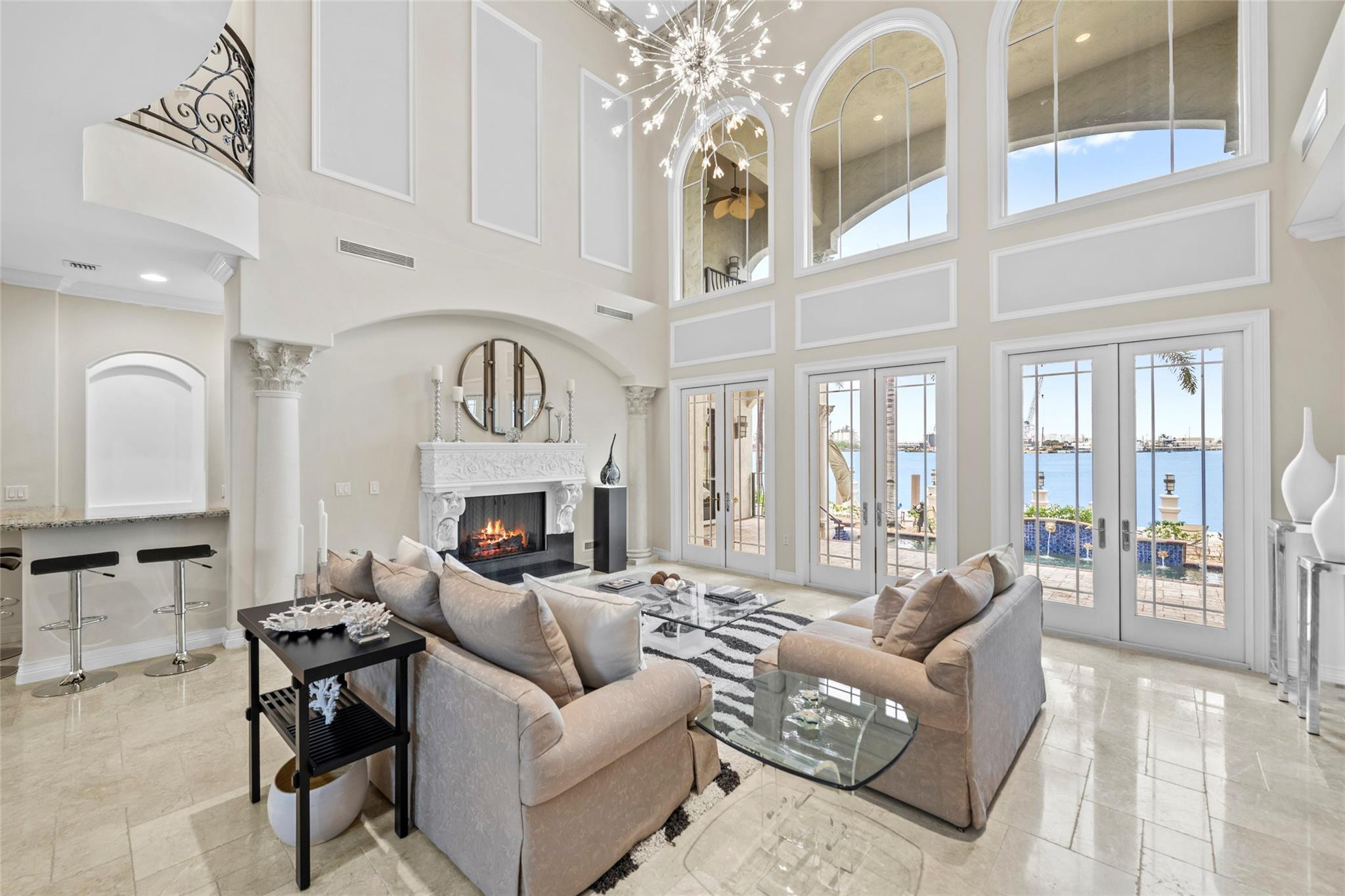 1965 SE 21st Fort Lauderdale, FL 33316