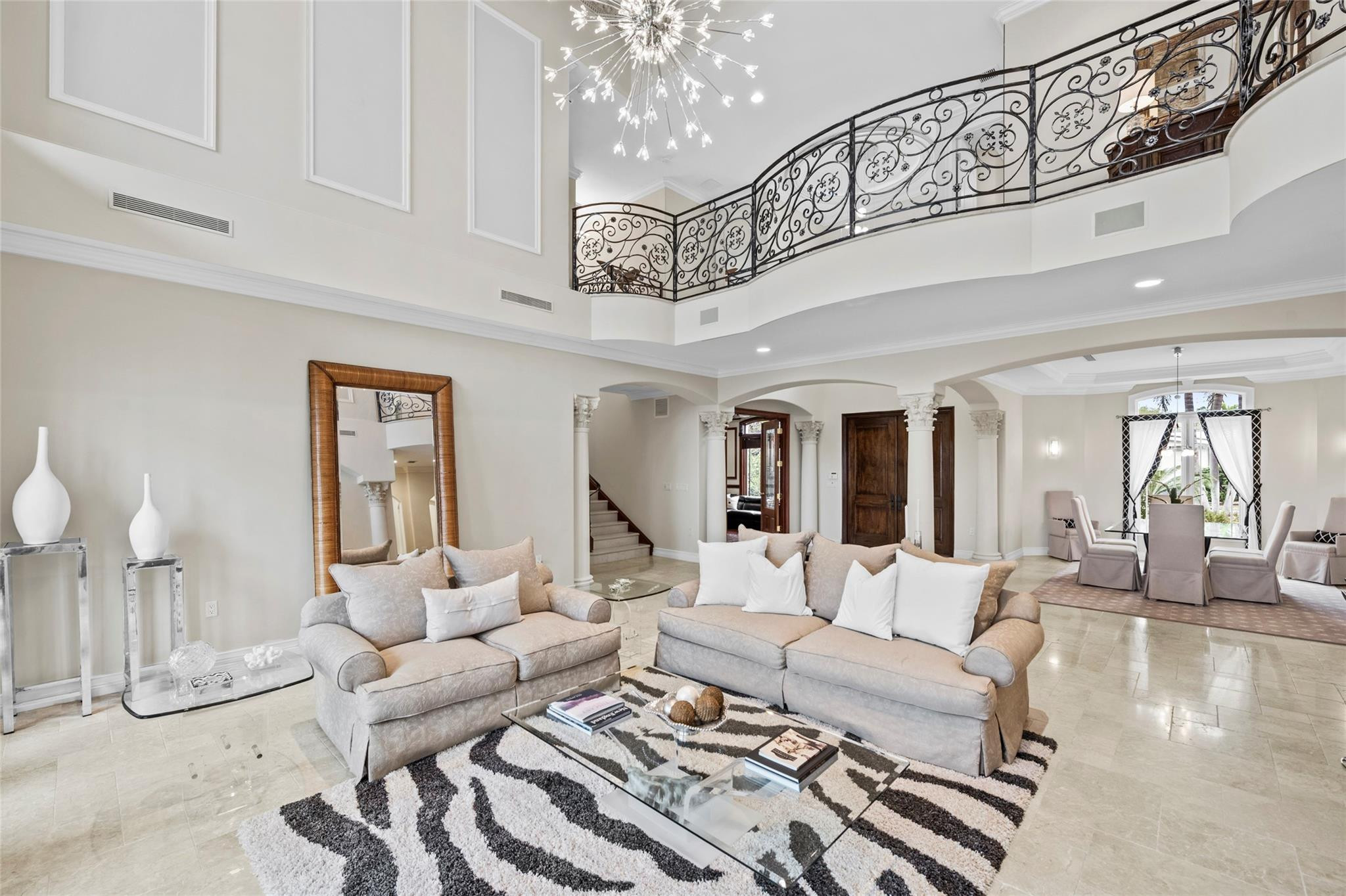 1965 SE 21st Fort Lauderdale, FL 33316