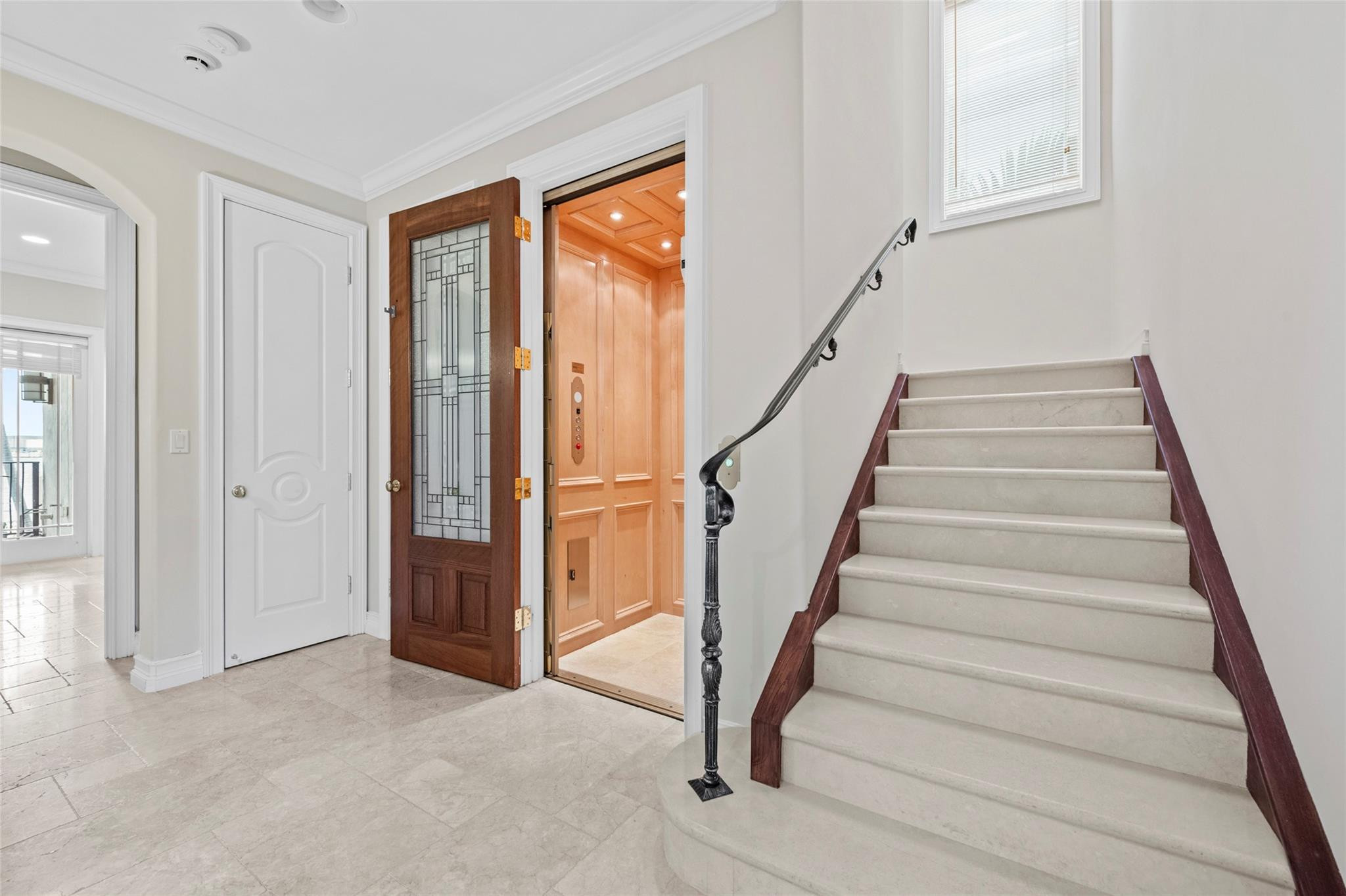 1965 SE 21st Fort Lauderdale, FL 33316