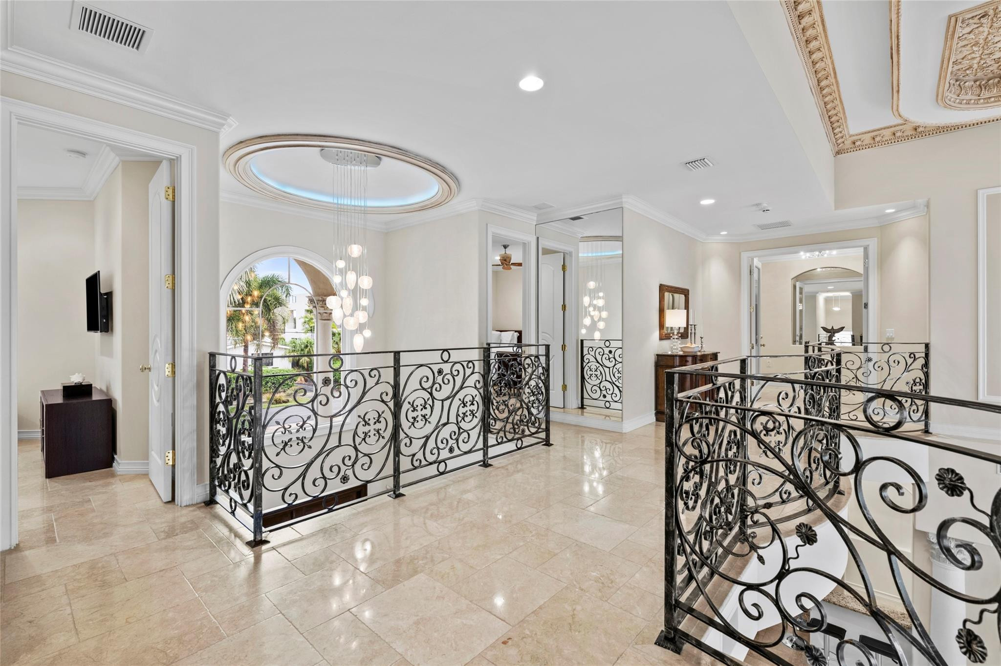 1965 SE 21st Fort Lauderdale, FL 33316