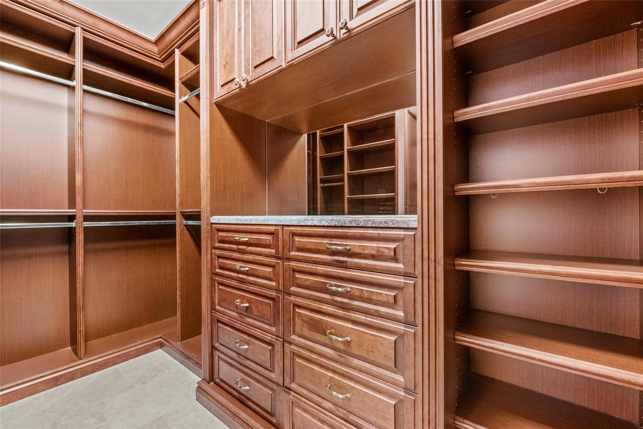 1965 SE 21st Fort Lauderdale, FL 33316