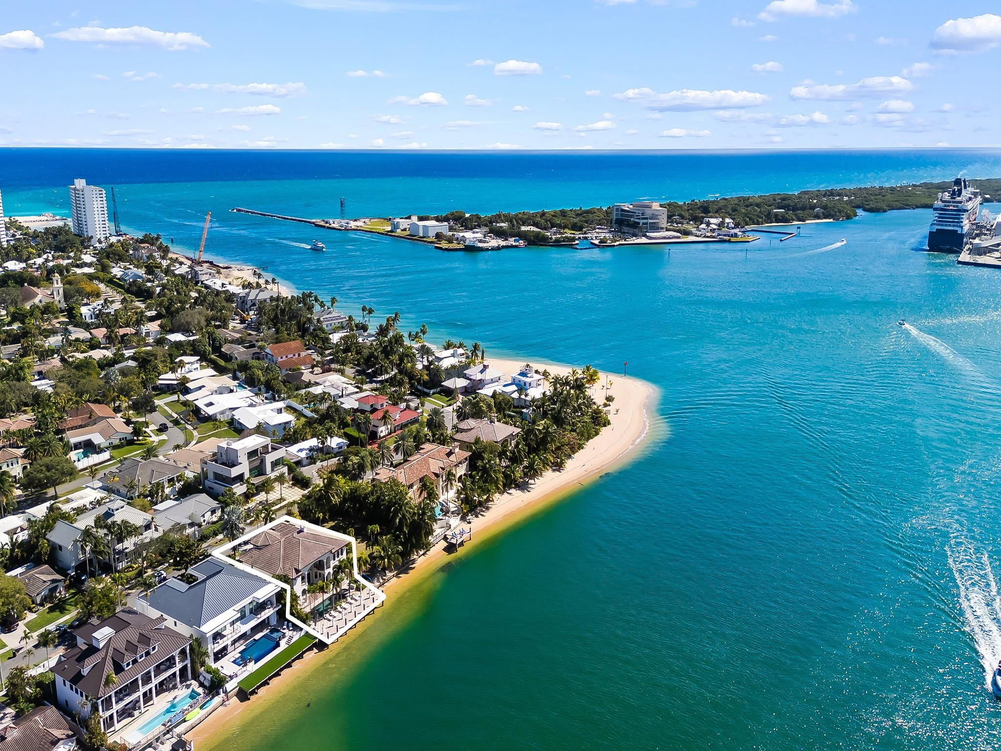 1965 SE 21st Fort Lauderdale, FL 33316