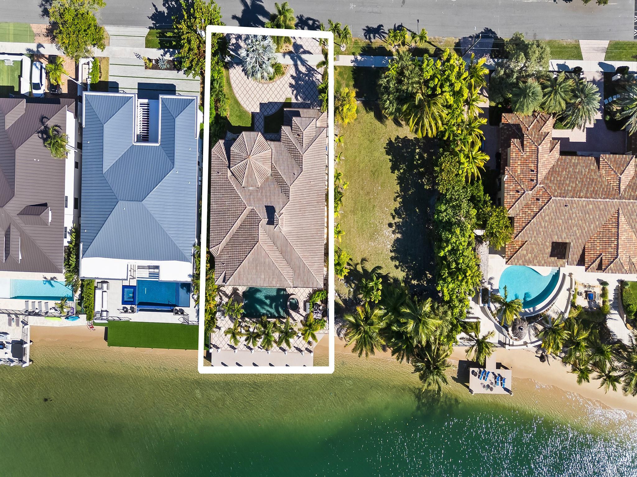 1965 SE 21st Fort Lauderdale, FL 33316