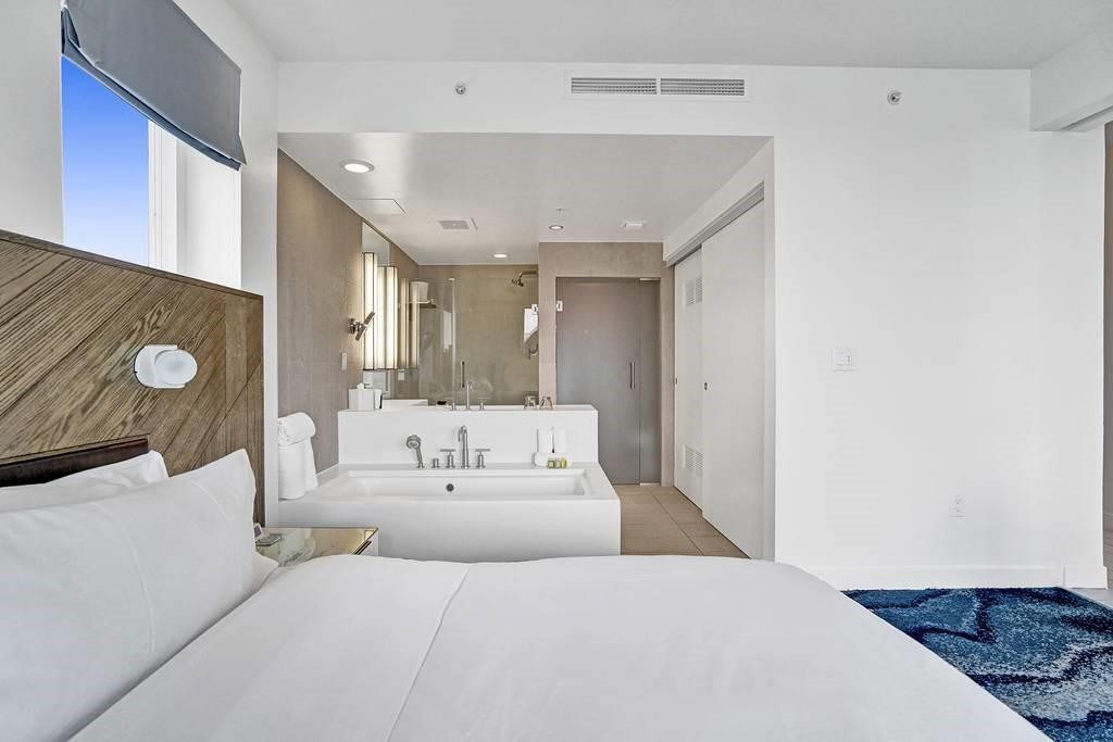 3101 Bayshore #1501 Fort Lauderdale, FL 33304